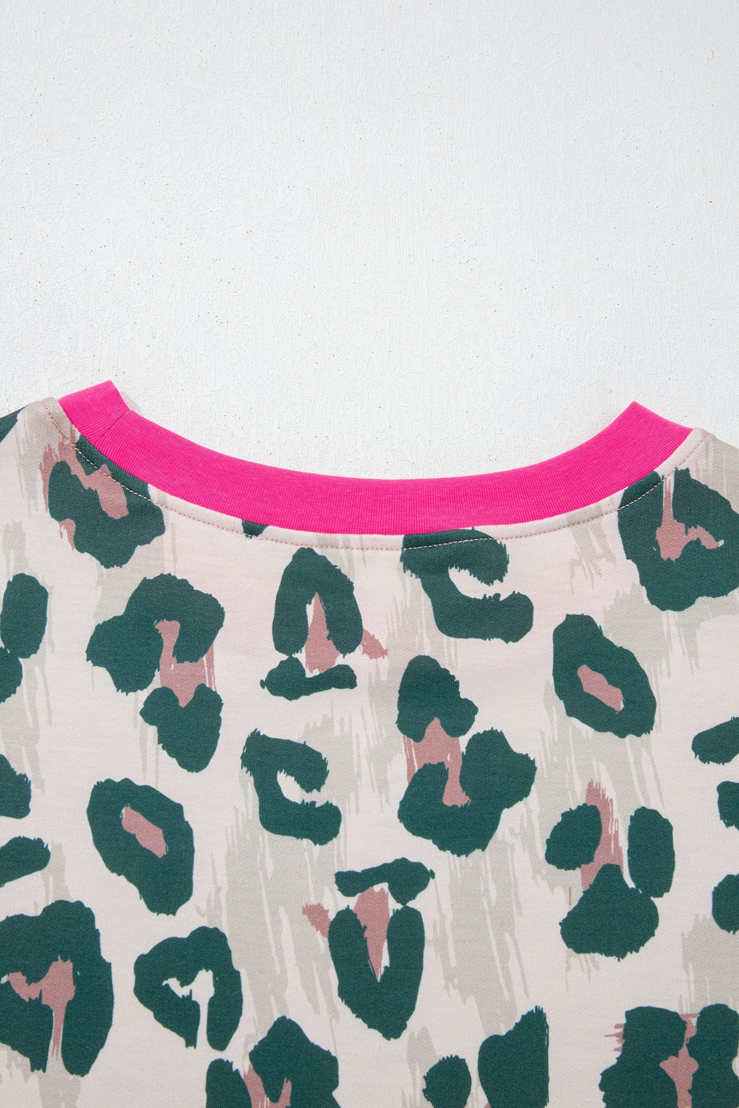 Leopard Contrast Trim Top & High Waist Shorts Set