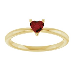 14K Yellow Gold Natural Mozambique Garnet Heart Solitaire Ring