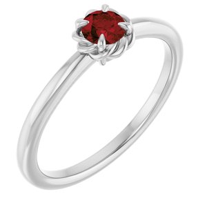 14K White Gold Natural Mozambique Garnet Solitaire Rope Ring