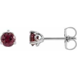 Round 3-Prong Heart Stud Earrings