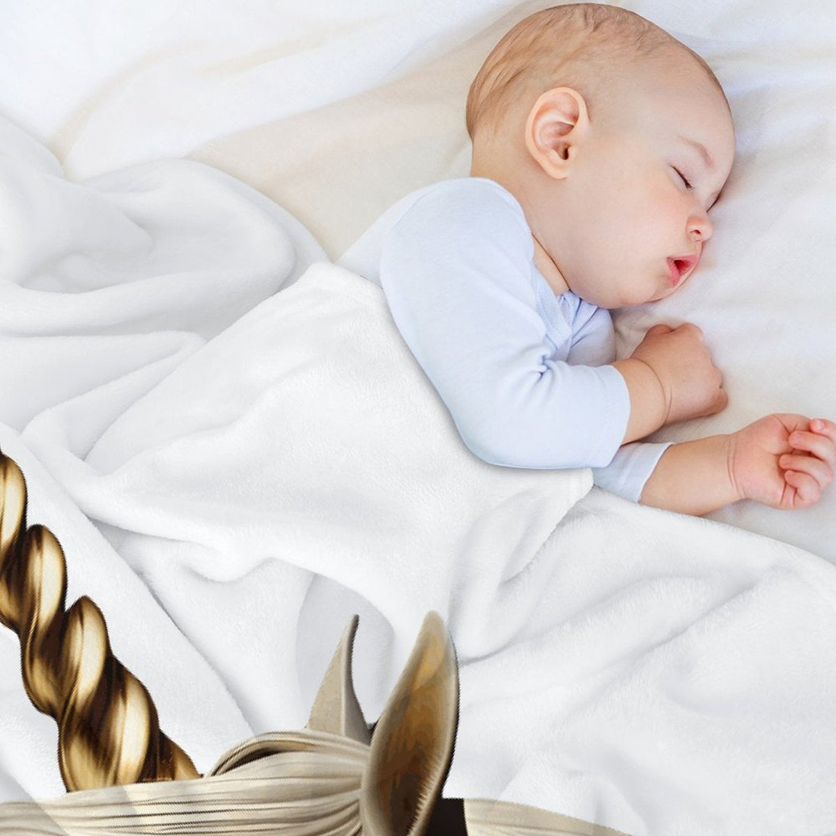 Golden Unicorn Flannel Throw Blanket for Bedroom - 30"×40"