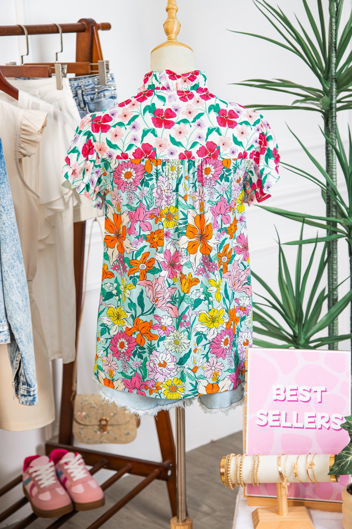 Floral Flutter Sleeve Split Neck Buttoned Blouse