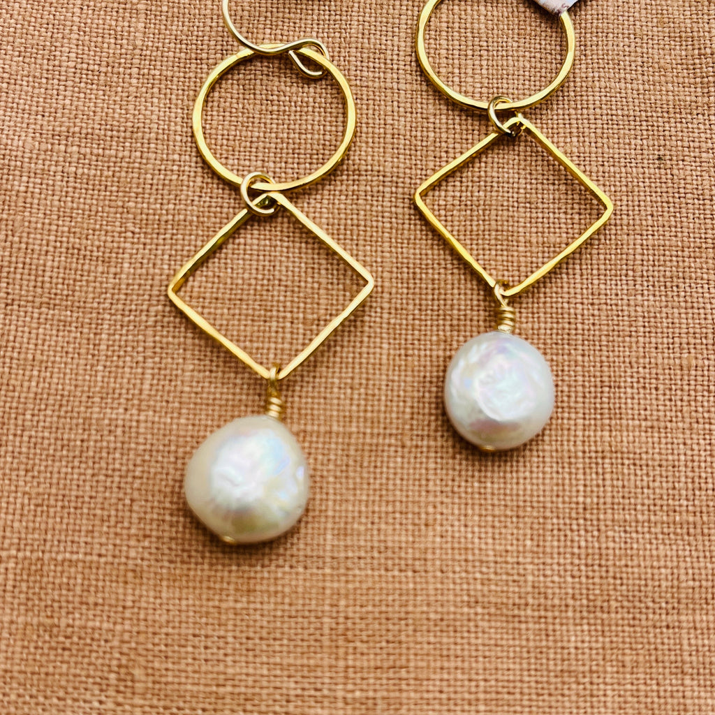 14k gold filled CIRCLE AND DIAMOND DANGLE COIN PEARL EARRINGS