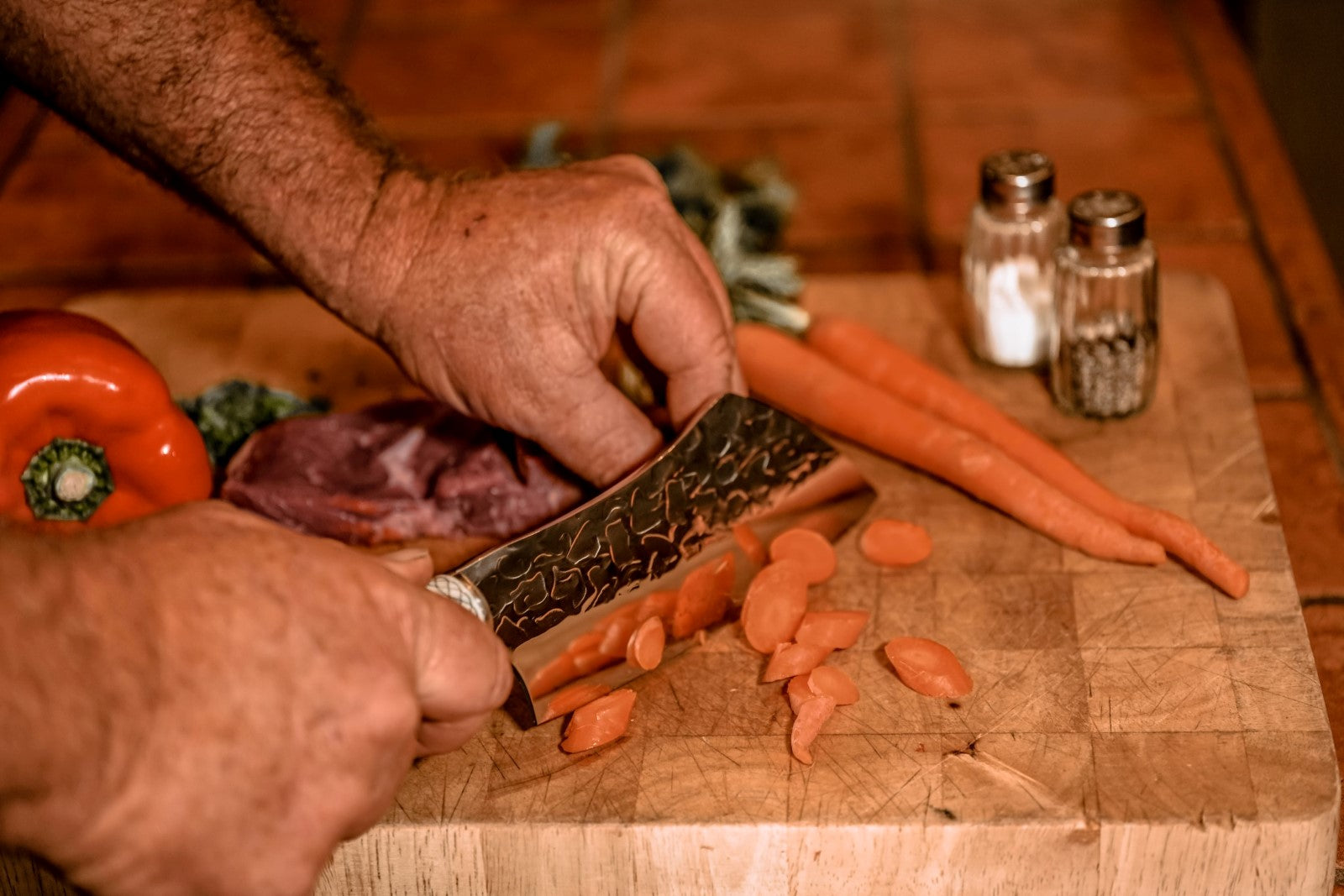 Viking Kitchen Knife – Cleaver Chef Hybrid