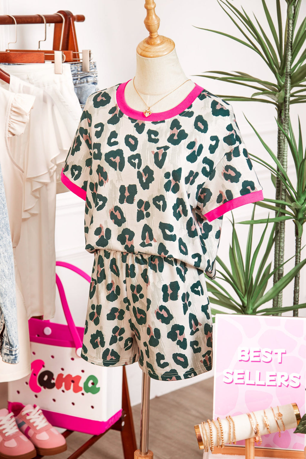Leopard Contrast Trim Top & High Waist Shorts Set