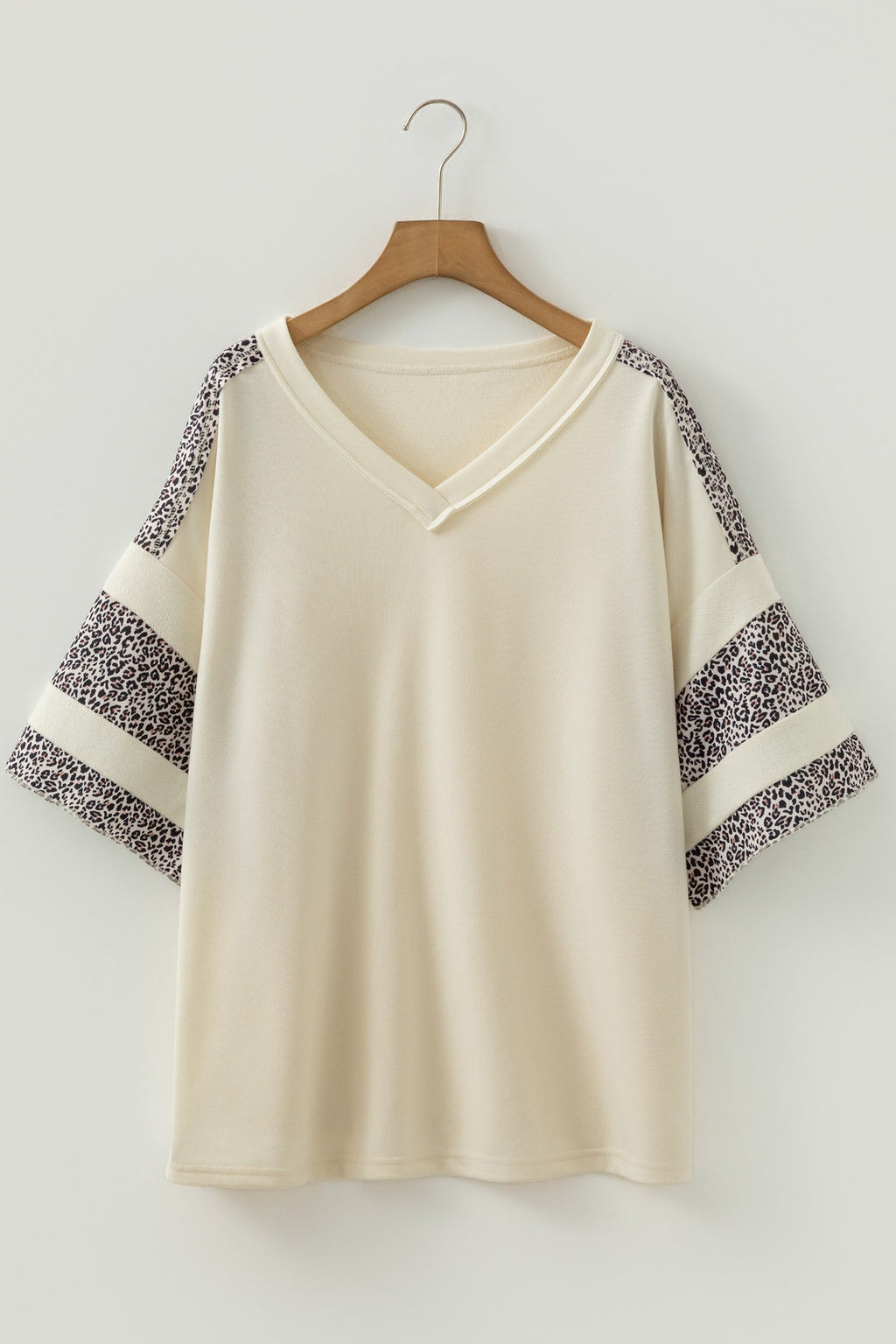 Plus Size Leopard Patchwork V-Neck Short Sleeve Top