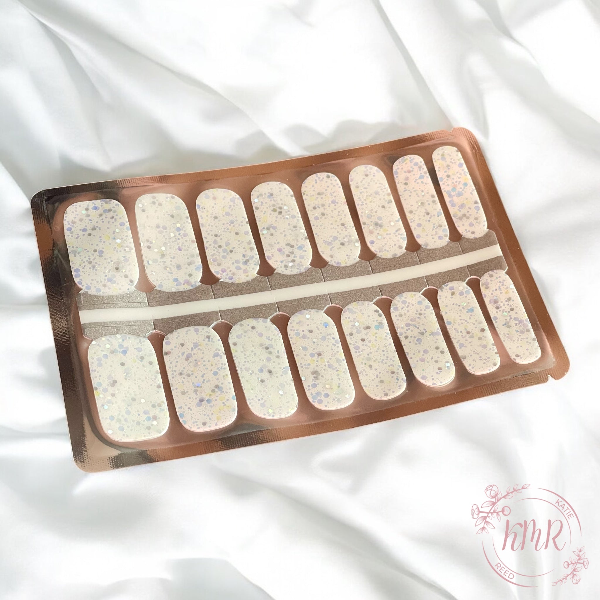 Ari Nail Wrap