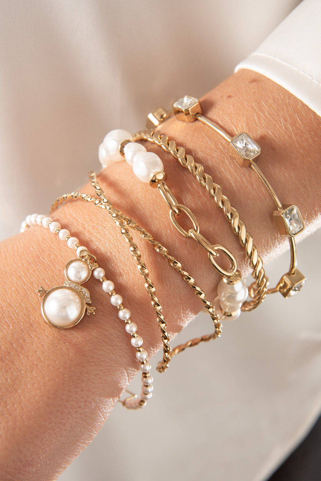 Snowwoman Beaded Bangle