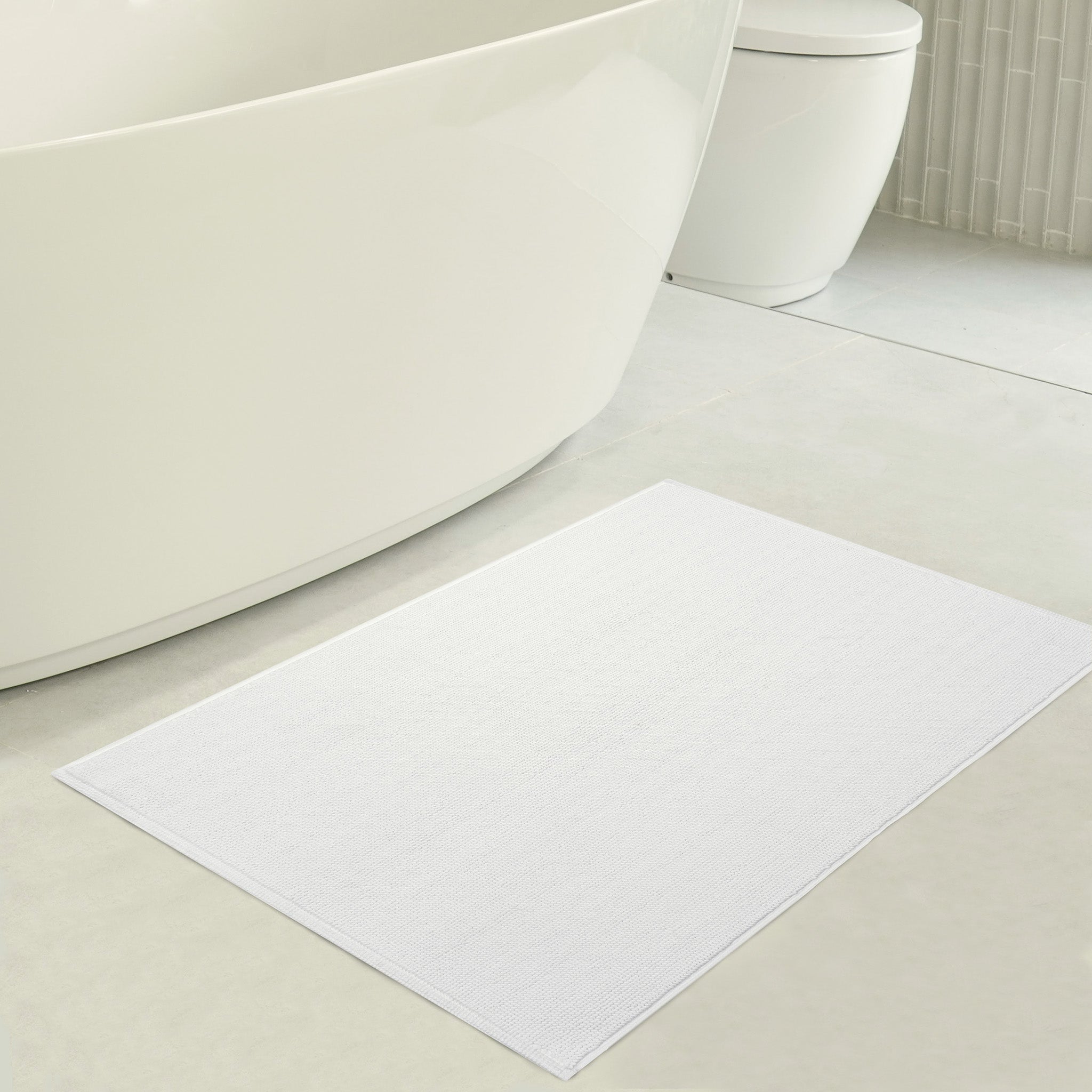 American Soft Linen 100% Cotton Bath Mat Rugs, 17x24 inches with Silicone Backing, Soft Absorbent Grip-Enhanced Bath Mats for Bathroom