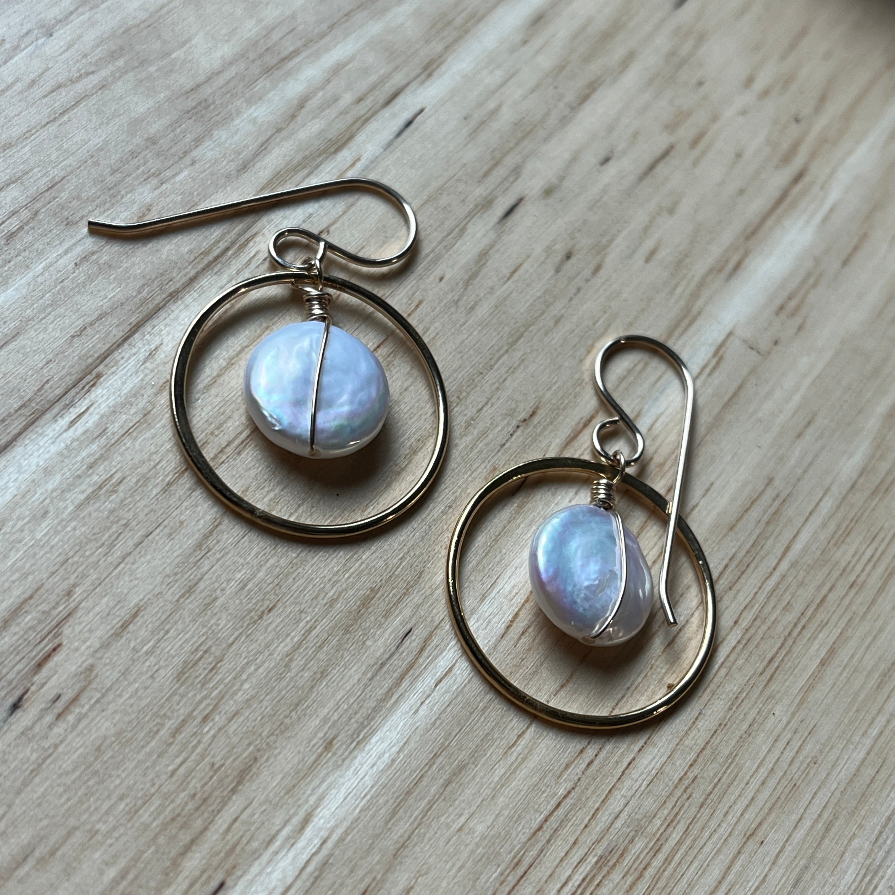 SEAGLOW COIN PEARL EARRINGS