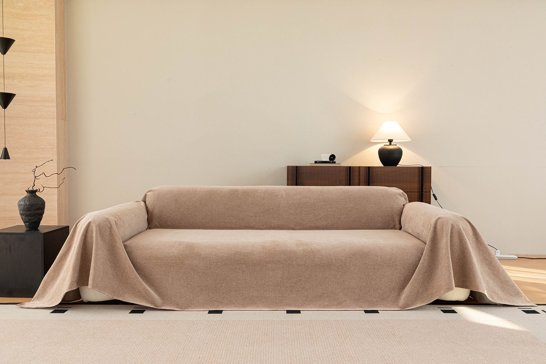Luxury Pet Friendly Couch Cover, Non-Slip Furniture Protector Blanket for Pets, Kids