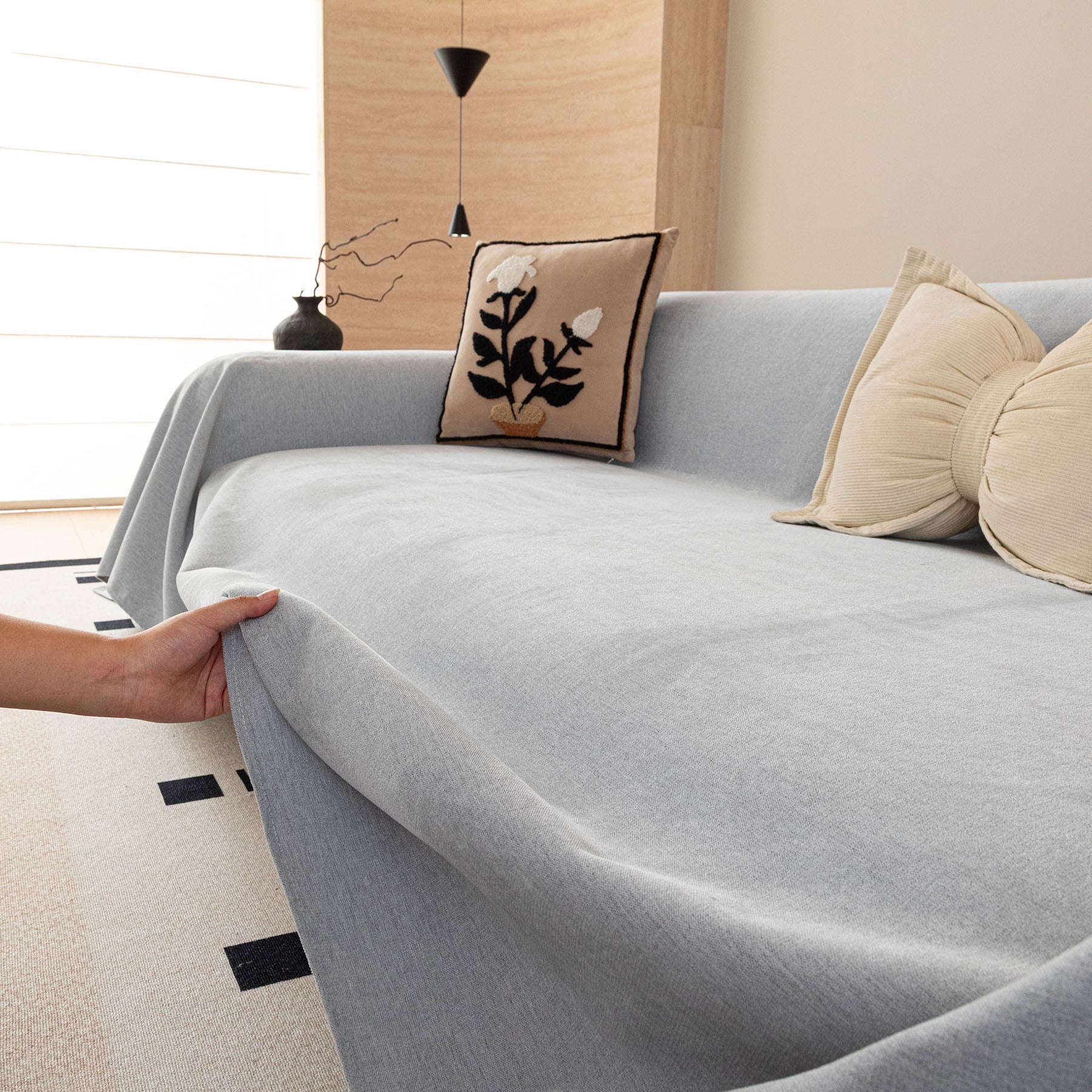 Luxury Pet Friendly Couch Cover, Non-Slip Furniture Protector Blanket for Pets, Kids