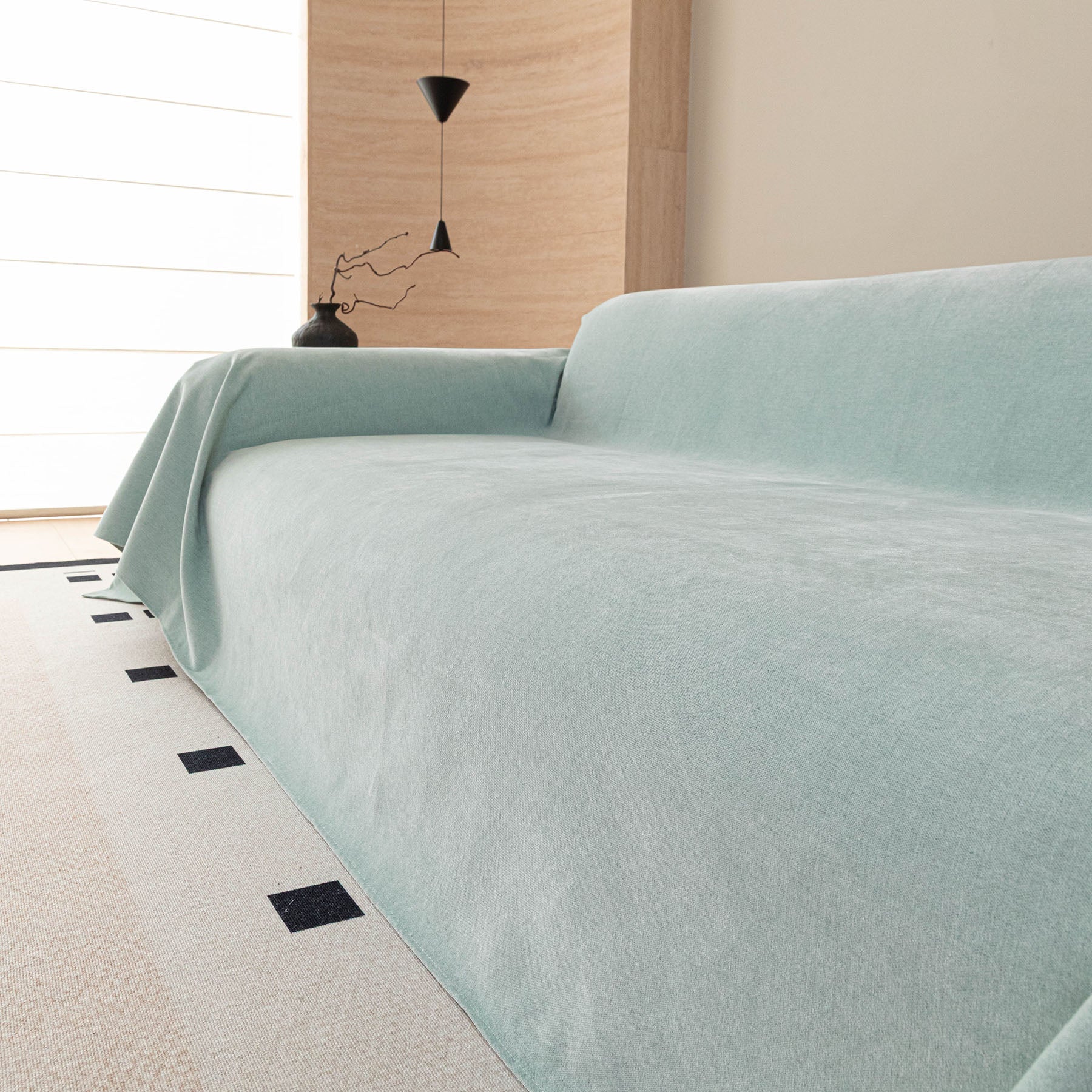 Luxury Pet Friendly Couch Cover, Non-Slip Furniture Protector Blanket for Pets, Kids