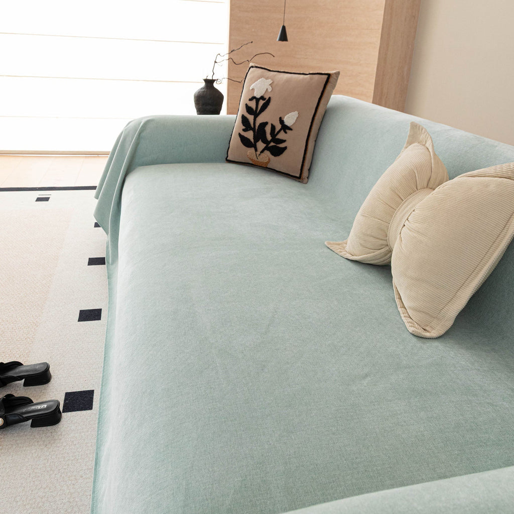 Luxury Pet Friendly Couch Cover, Non-Slip Furniture Protector Blanket for Pets, Kids