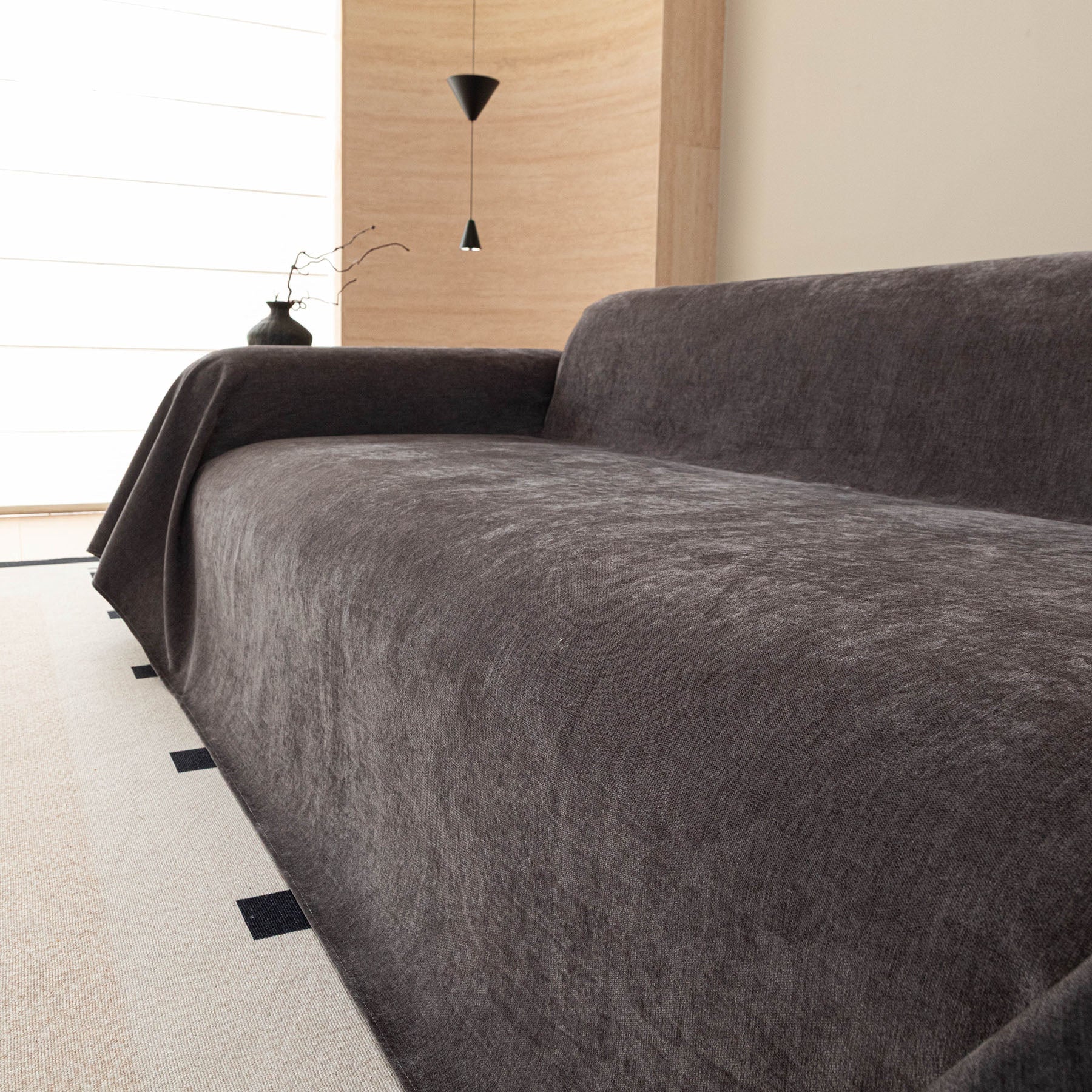 Luxury Pet Friendly Couch Cover, Non-Slip Furniture Protector Blanket for Pets, Kids
