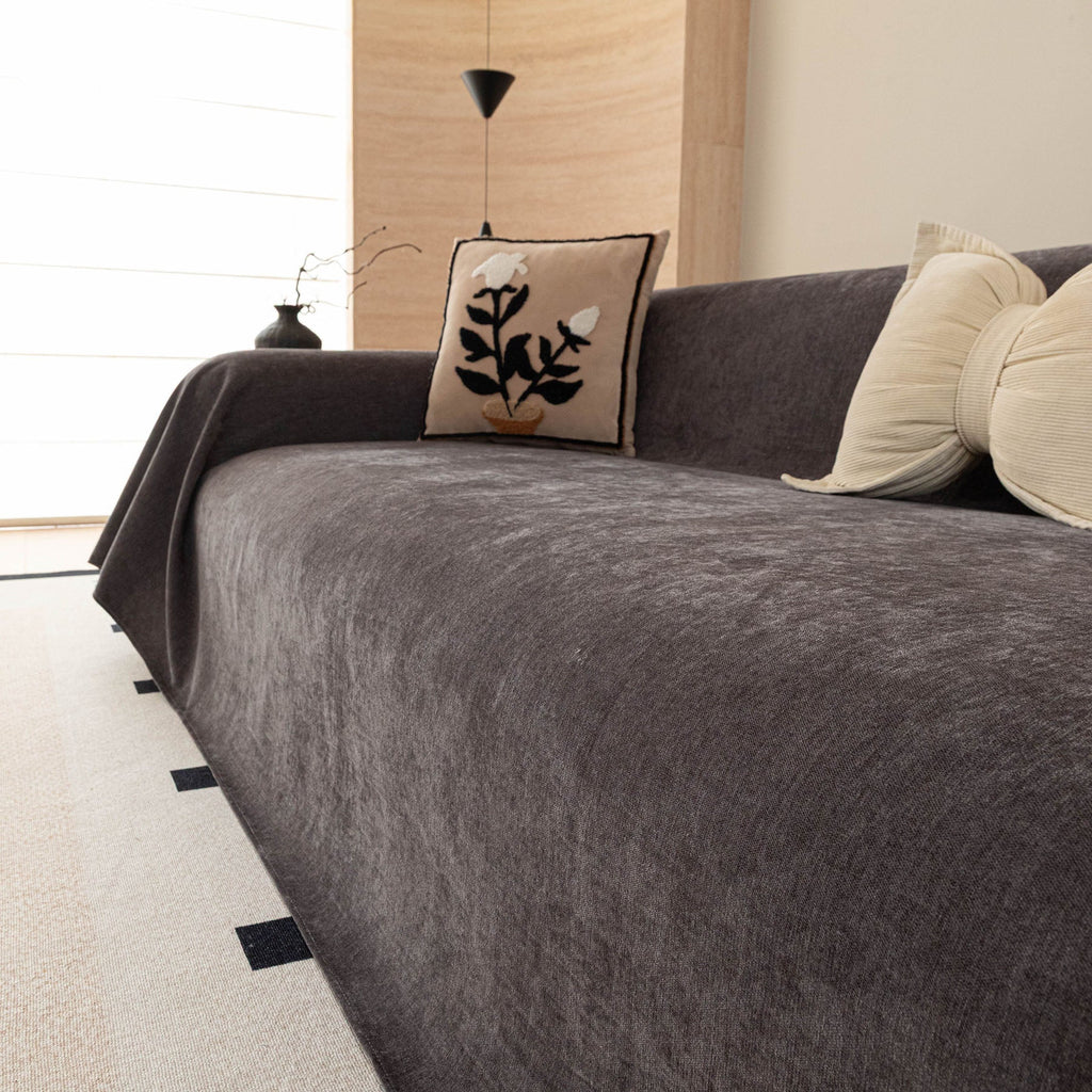 Luxury Pet Friendly Couch Cover, Non-Slip Furniture Protector Blanket for Pets, Kids