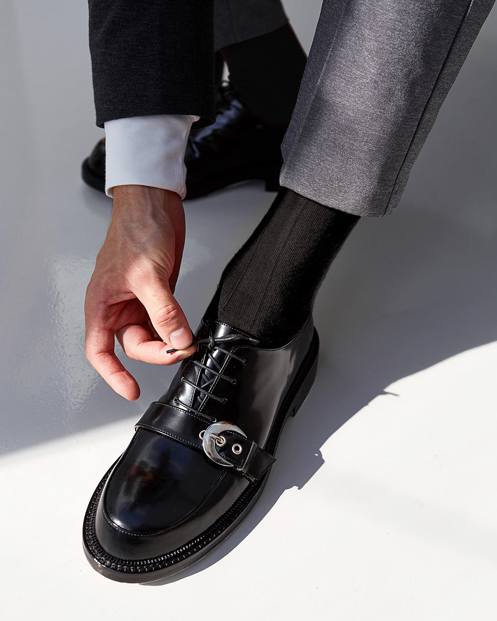 Vittorio Farina Men's Ribbed Shear Nylon Over The Calf Dress Socks