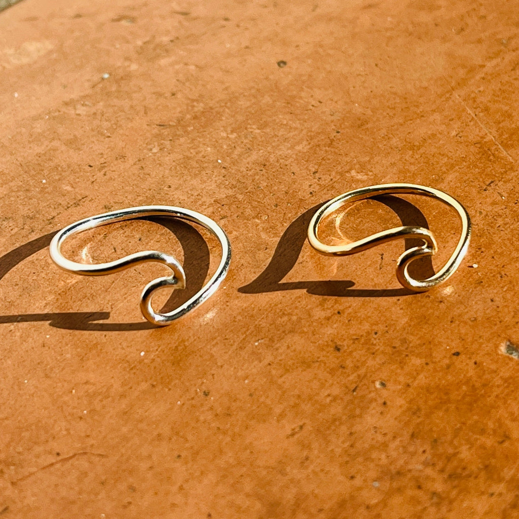 14K Gold filled OCEAN WAVE RING