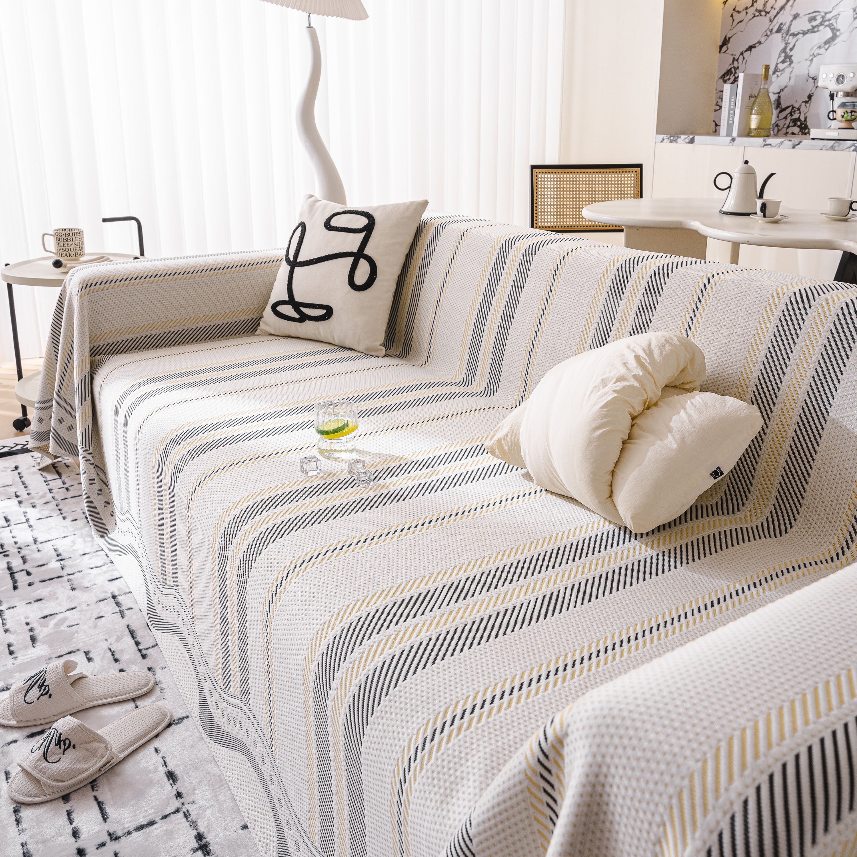 Modern Geometric Cooling Sofa Blanket, Soft & Breathable Striped Couch Throw Cover