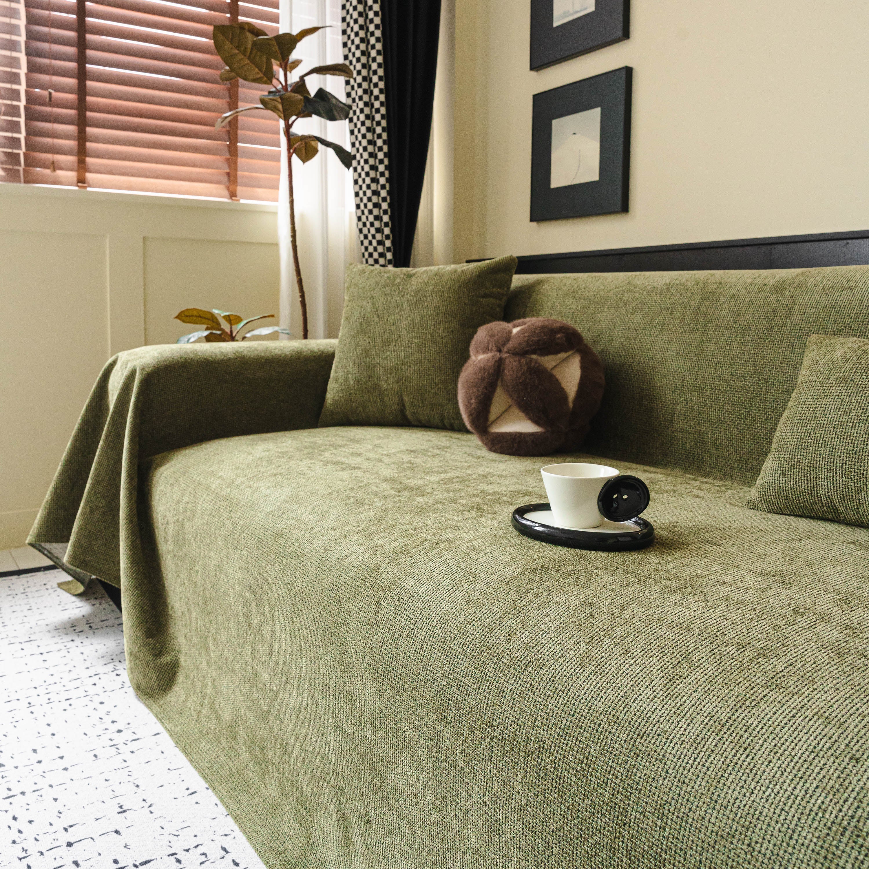Chenille Sofa Cover Throw, Non-Slip, Water-Resistant, Pet-Friendly Couch Protector