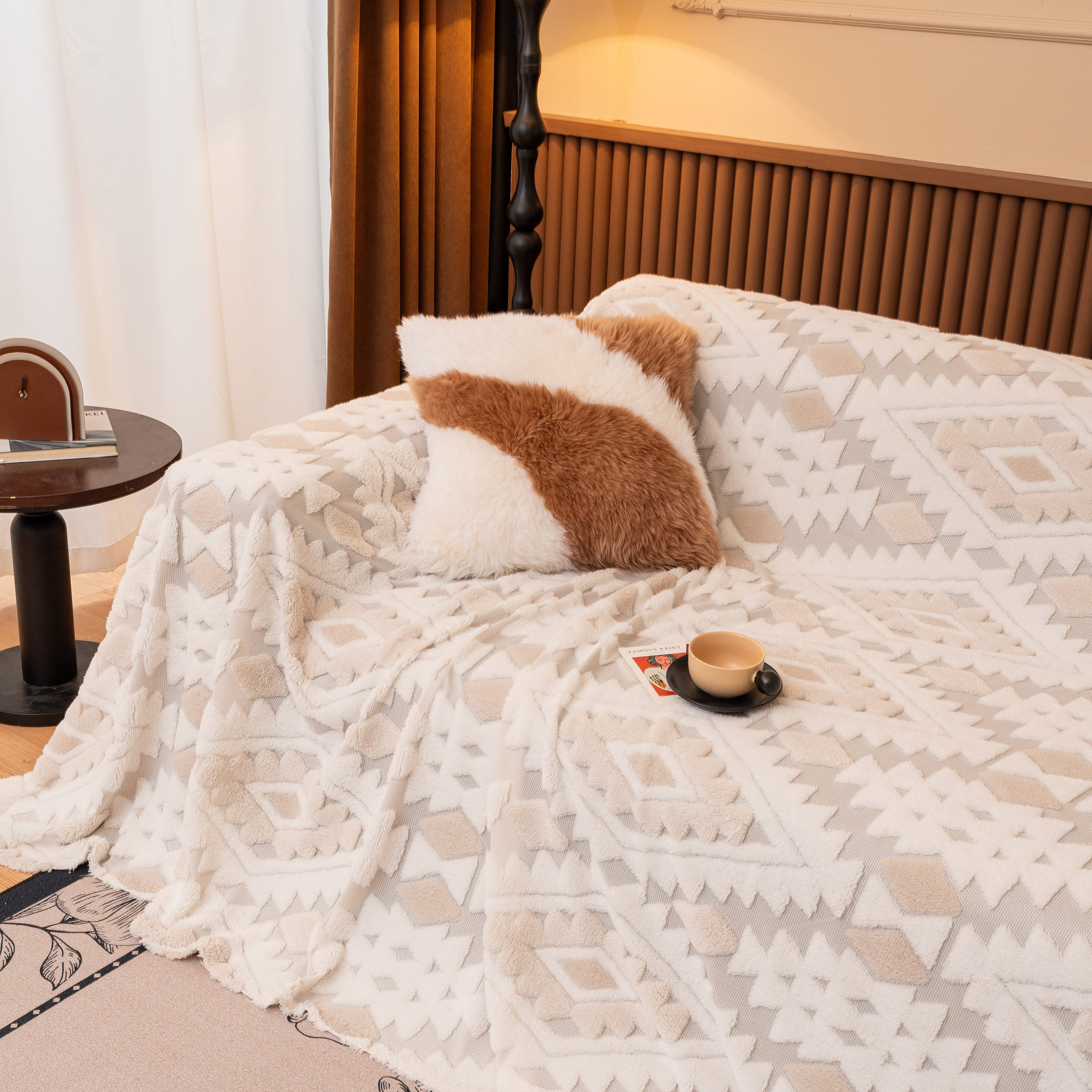 Bohemian Tufted Sofa Cover, Soft Sherpa Fleece Throw Blanket with 3D Aztec Geometric