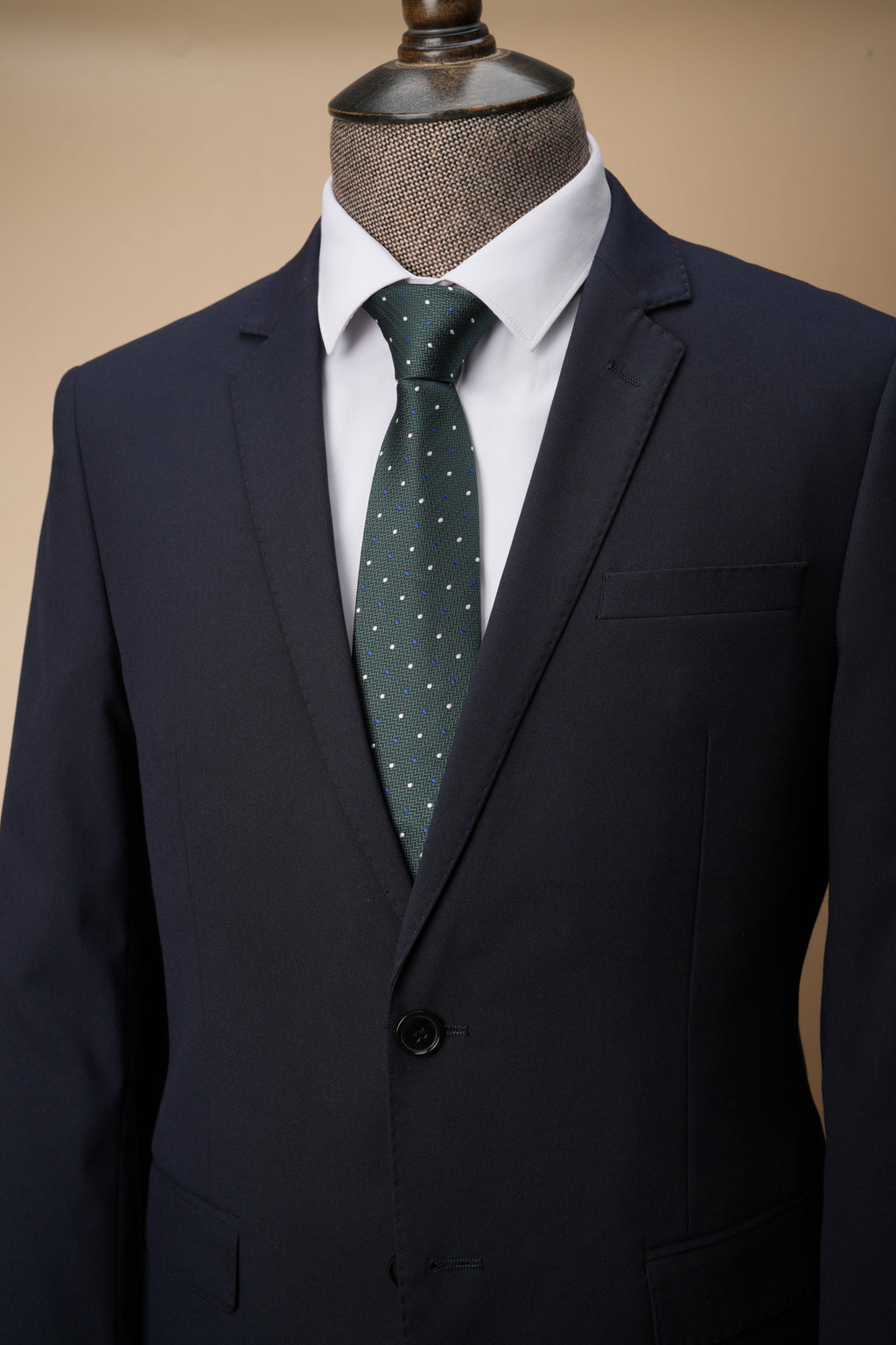 Emerald Dot 3.2" Silk Tie