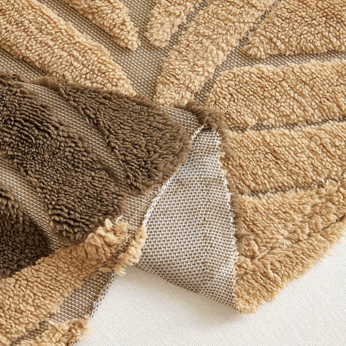 Plush Fleece Leaf Pattern Sofa Throw Cover, Soft Couch Protector Couch Cover Blanket