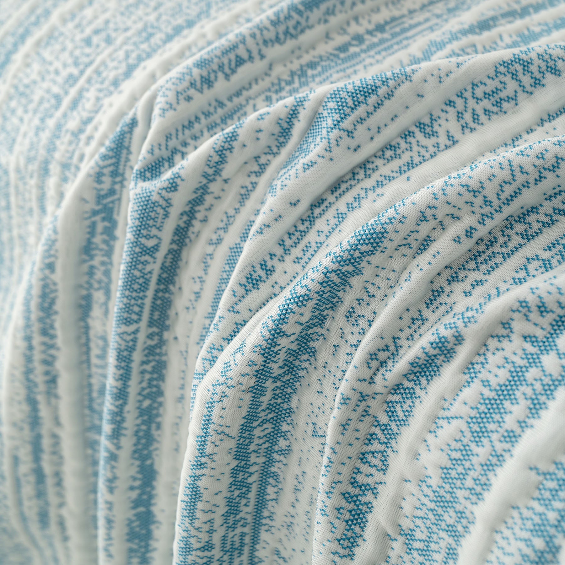 Summer Cooling Ice Silk Sofa Cover, Textured Stripe Soft Breathable Couch Throw Cover