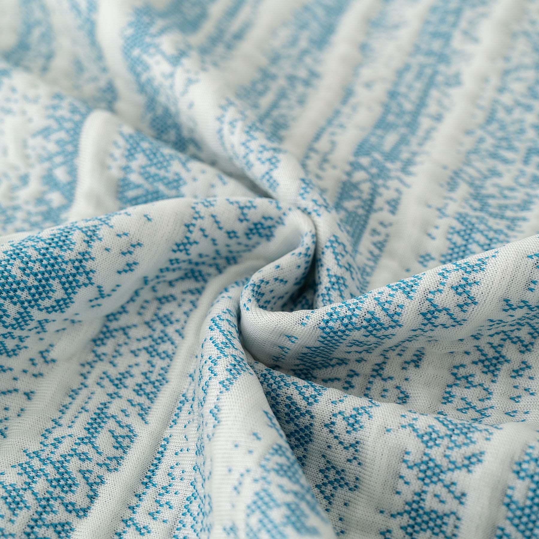 Summer Cooling Ice Silk Sofa Cover, Textured Stripe Soft Breathable Couch Throw Cover