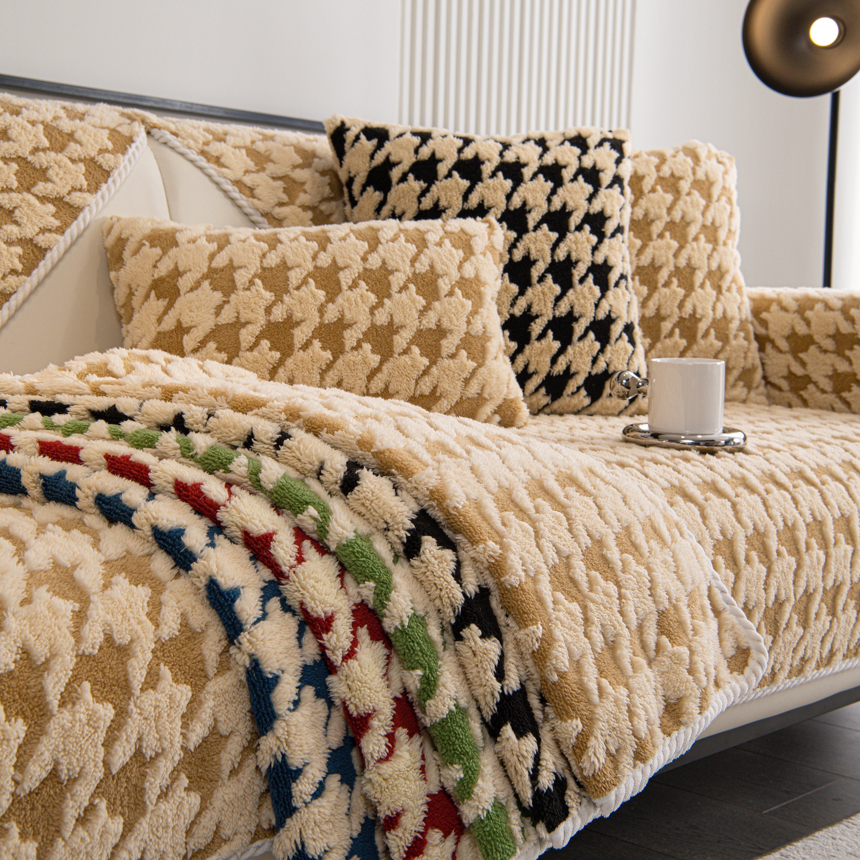 Winter Thickened Sherpa Fleece Houndstooth Sofa Cushion, Non-slip Sofa Cover with Plush