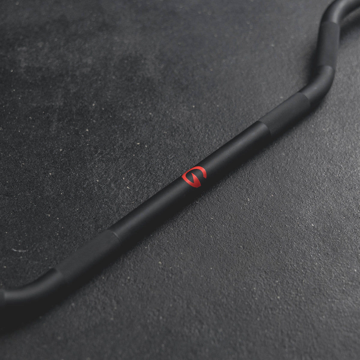 The Edge Rackable Cambered Bar
