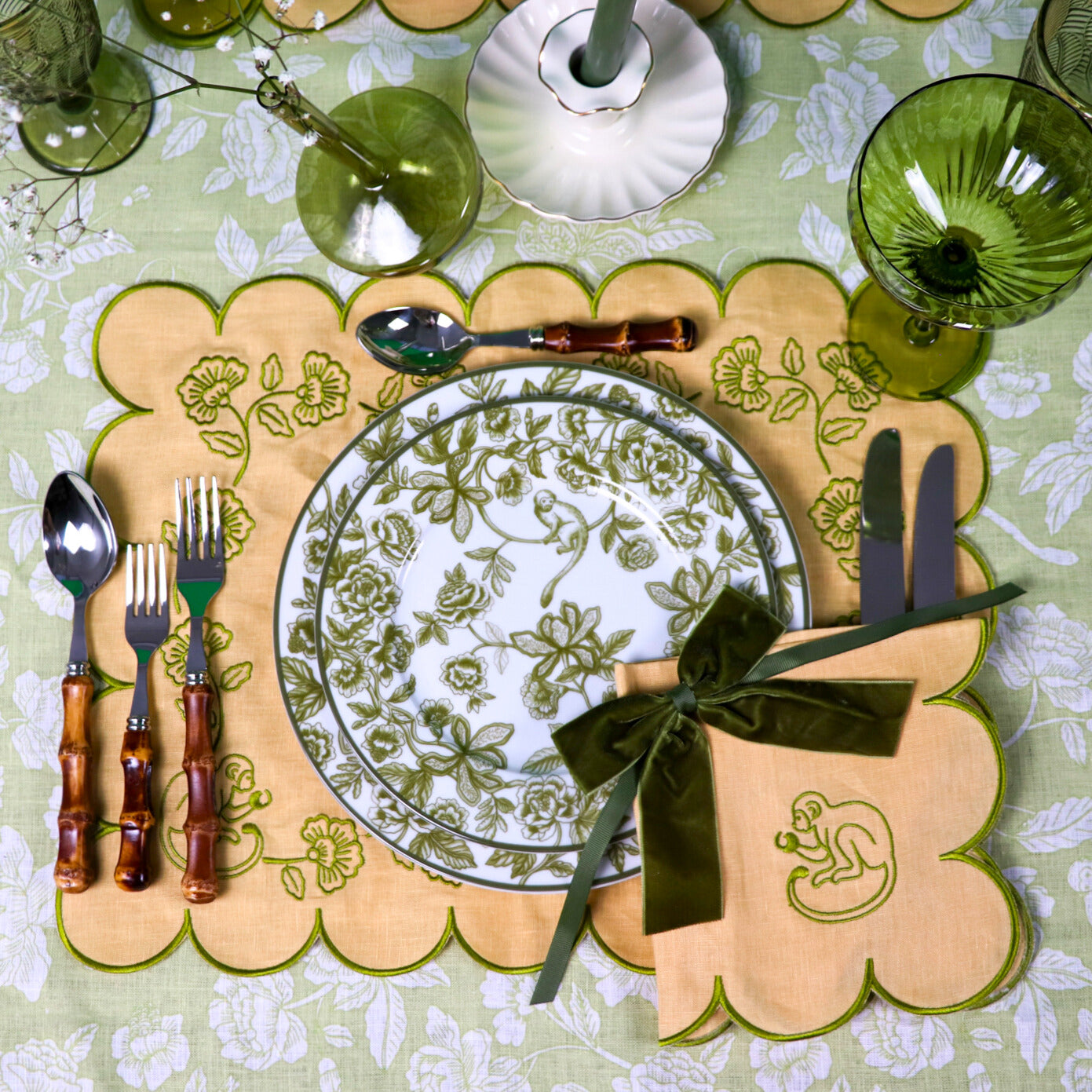 Eden Flora Parlour Tablecloth
