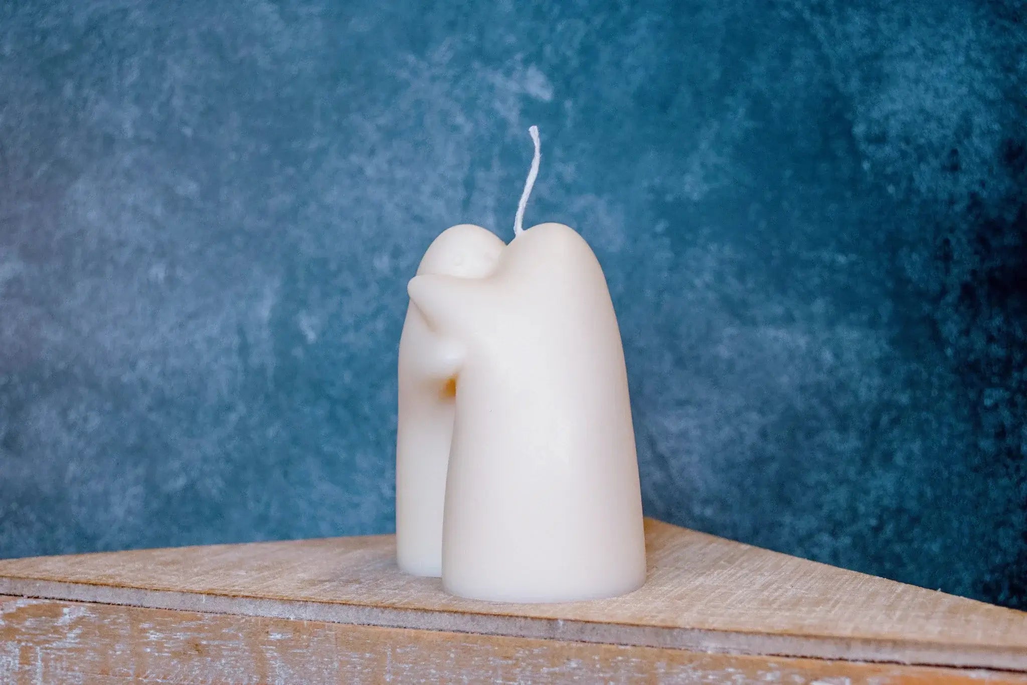 Emotional Support Candle - Soothing Hugging Soy Wax Candle for Comfort and Relaxation