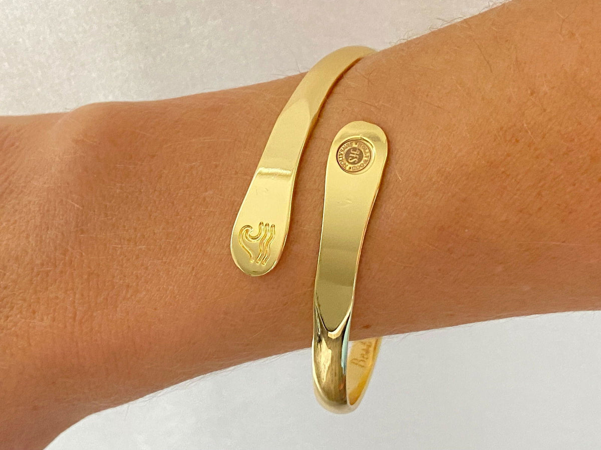Engraved Wave Bracelets, Surfers Bracelets, Ocean Bracelets,  Engraved Best wave of your life's out there Bracelets