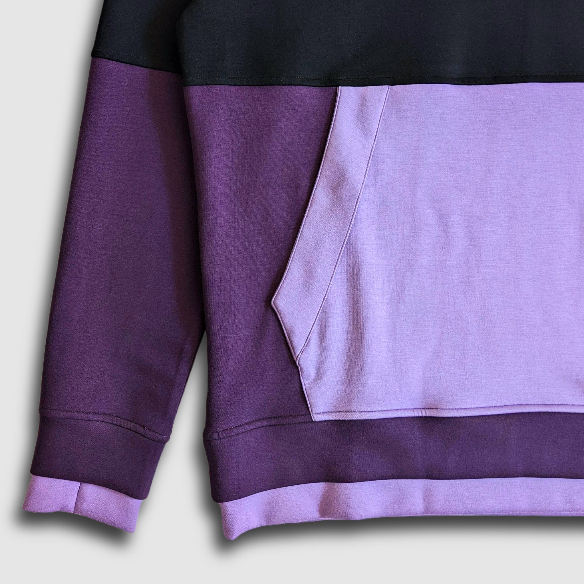 Cloud 9 Tech Hoodie - Black/Purple