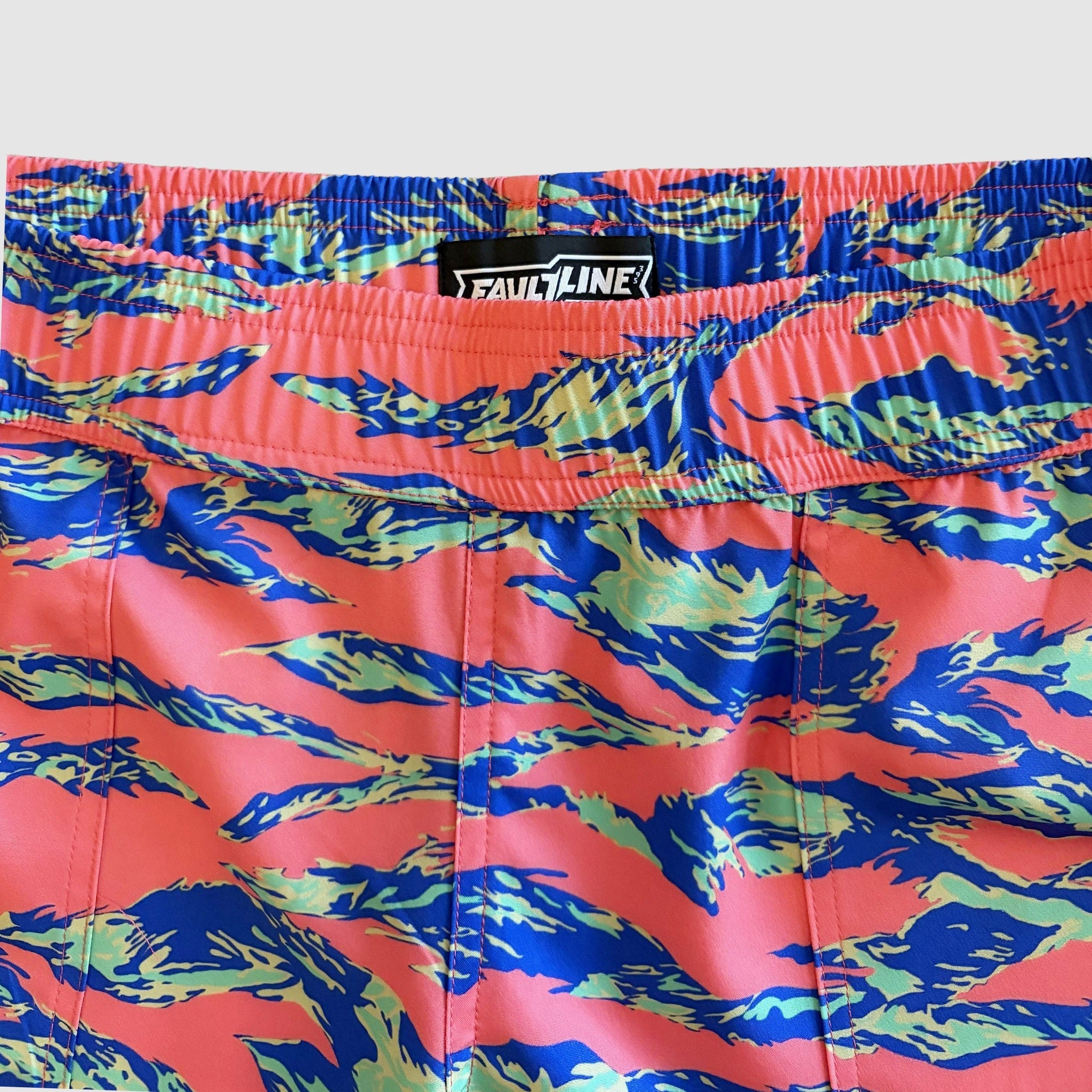 Women's Mountain Short - Pink Tiger Camo