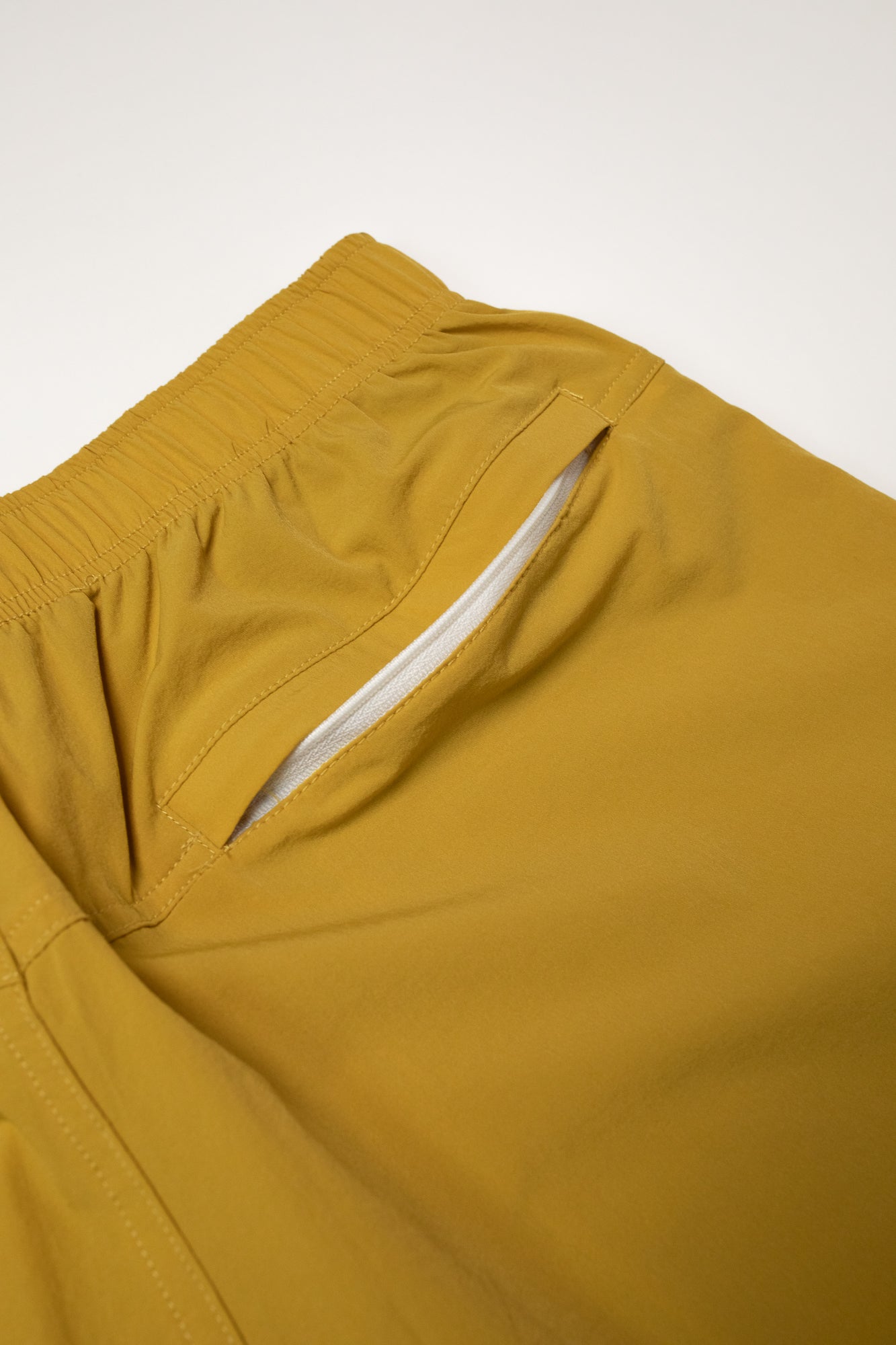 Women's Journey Tech 3.5" Short