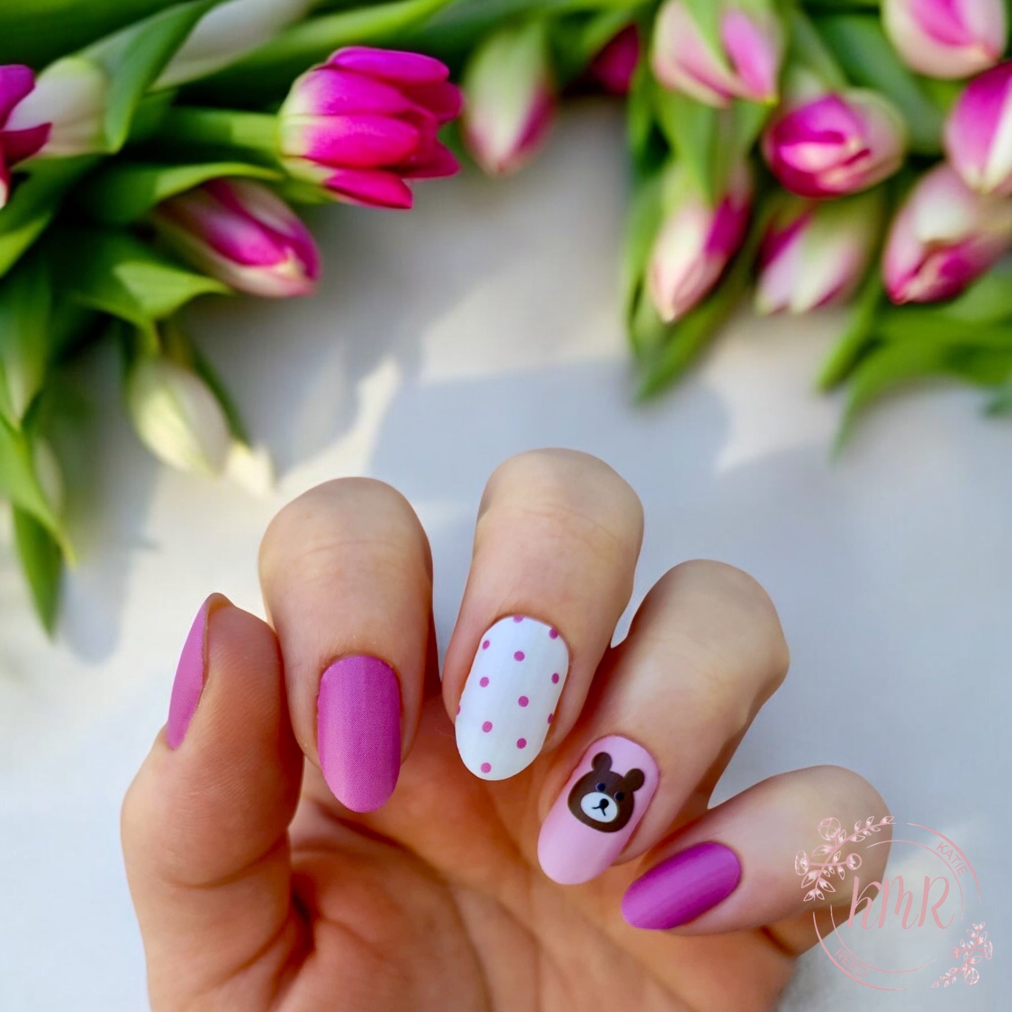 Dove Nail Wrap