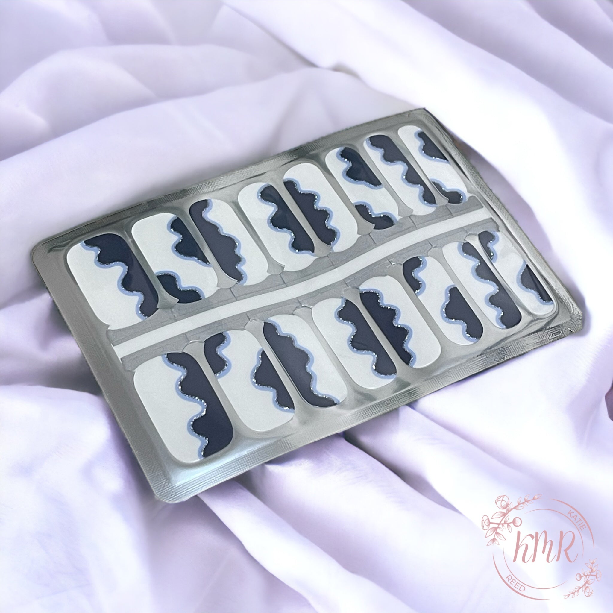 Griffin Nail Wrap