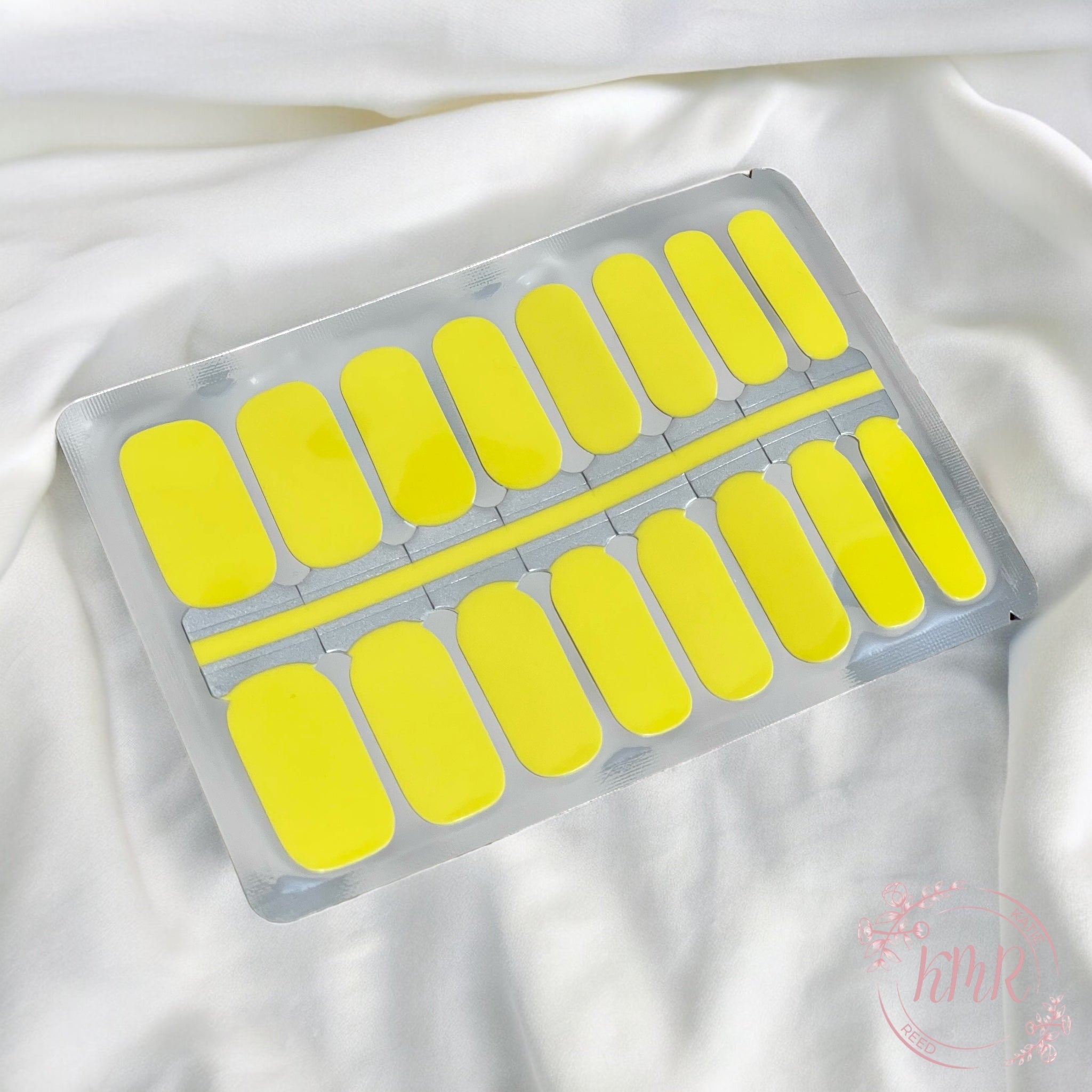 Calvin Nail Wrap