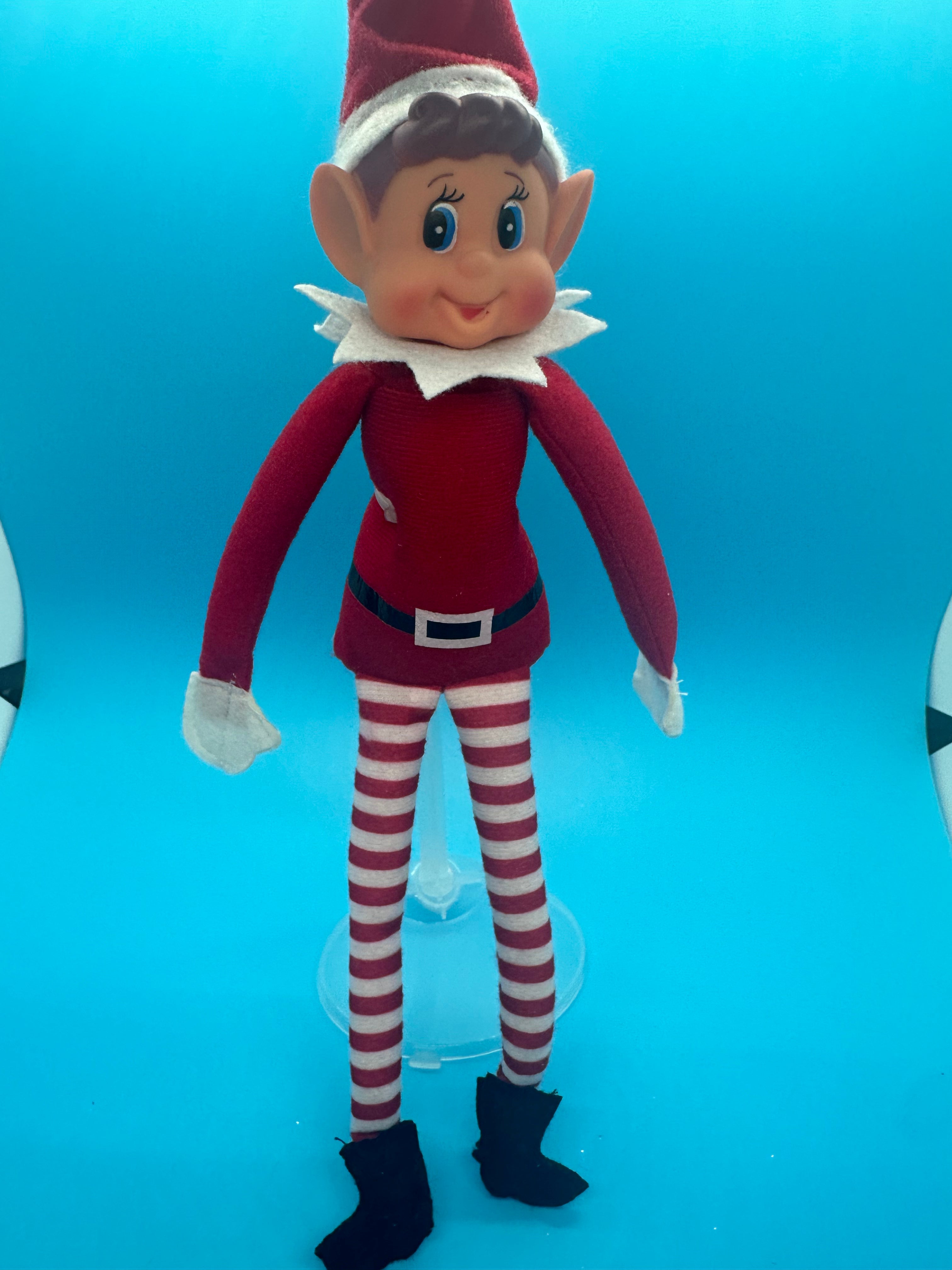 Elf Doll Stand