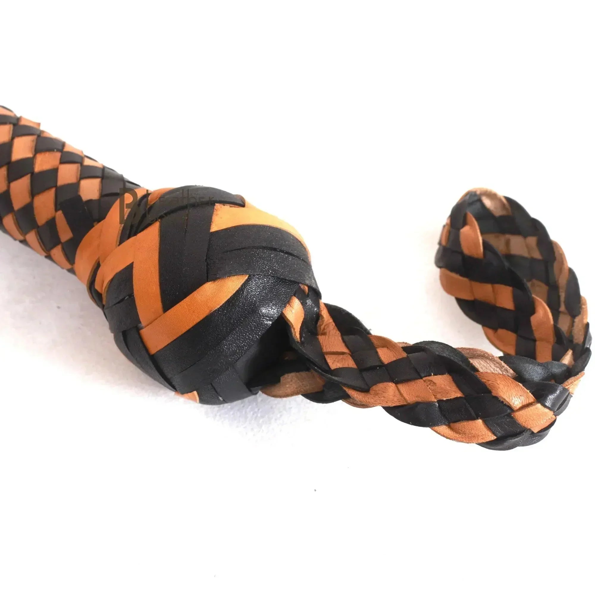 Indiana Jones Bull Whip | Tan and Black Kangaroo Hide | 6 to 16 Feet | 16 Strands | Leather Belly and Bolster – Leather Bond
