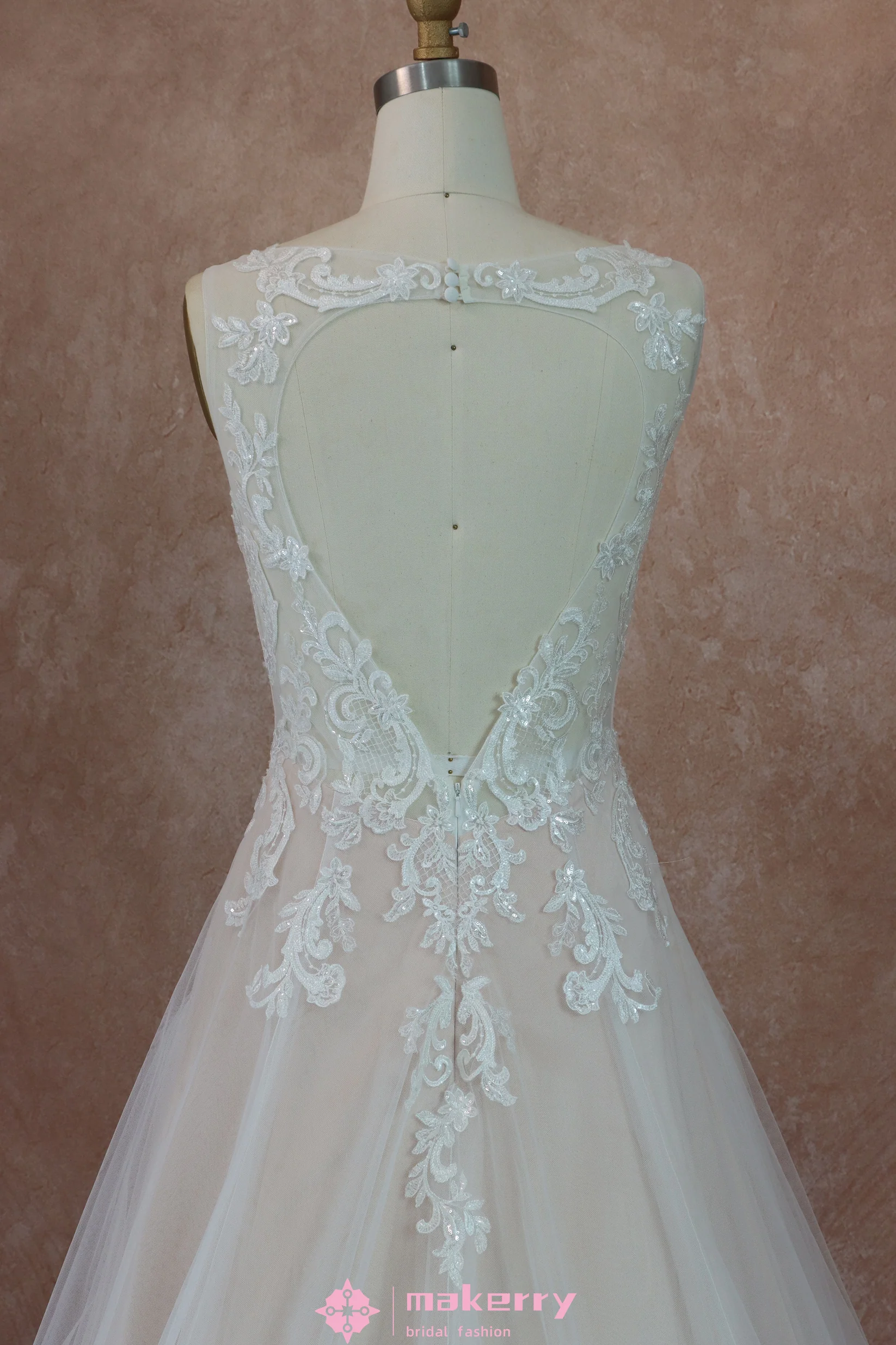 Ultra-romantic V-neck Heart-shape Back Wedding Gown-Size 10-image-1