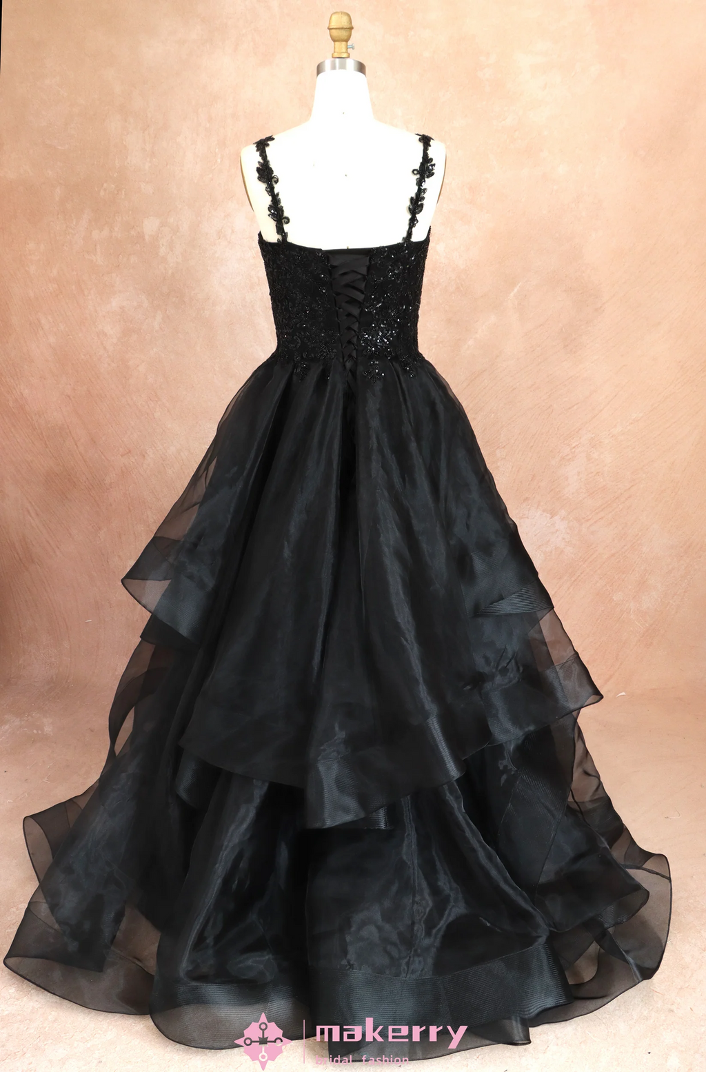 Black Beading Lace Bridal Gown With Ruffle Skirt
