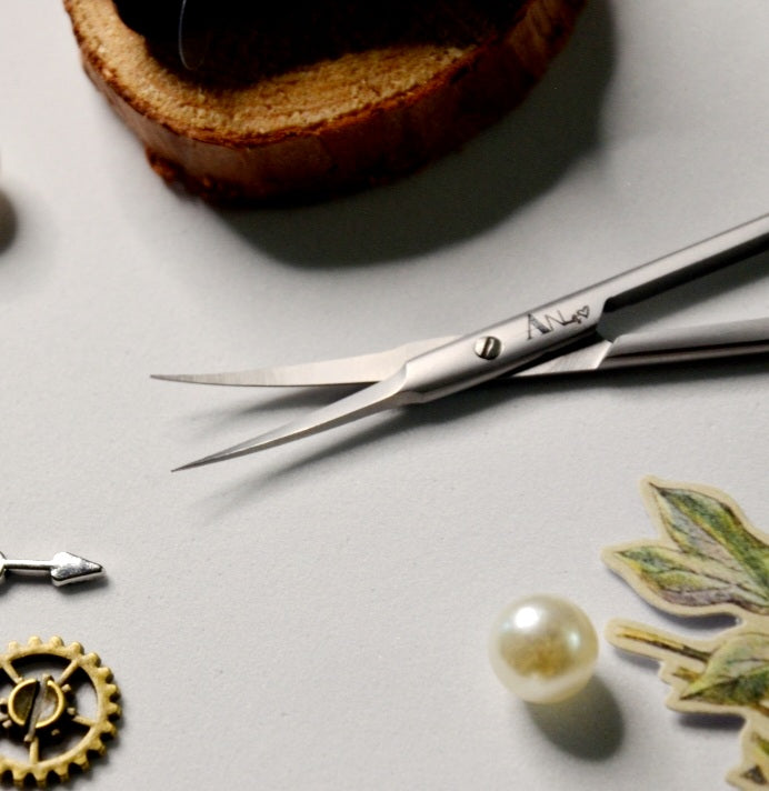 Precision Cuticle Scissors