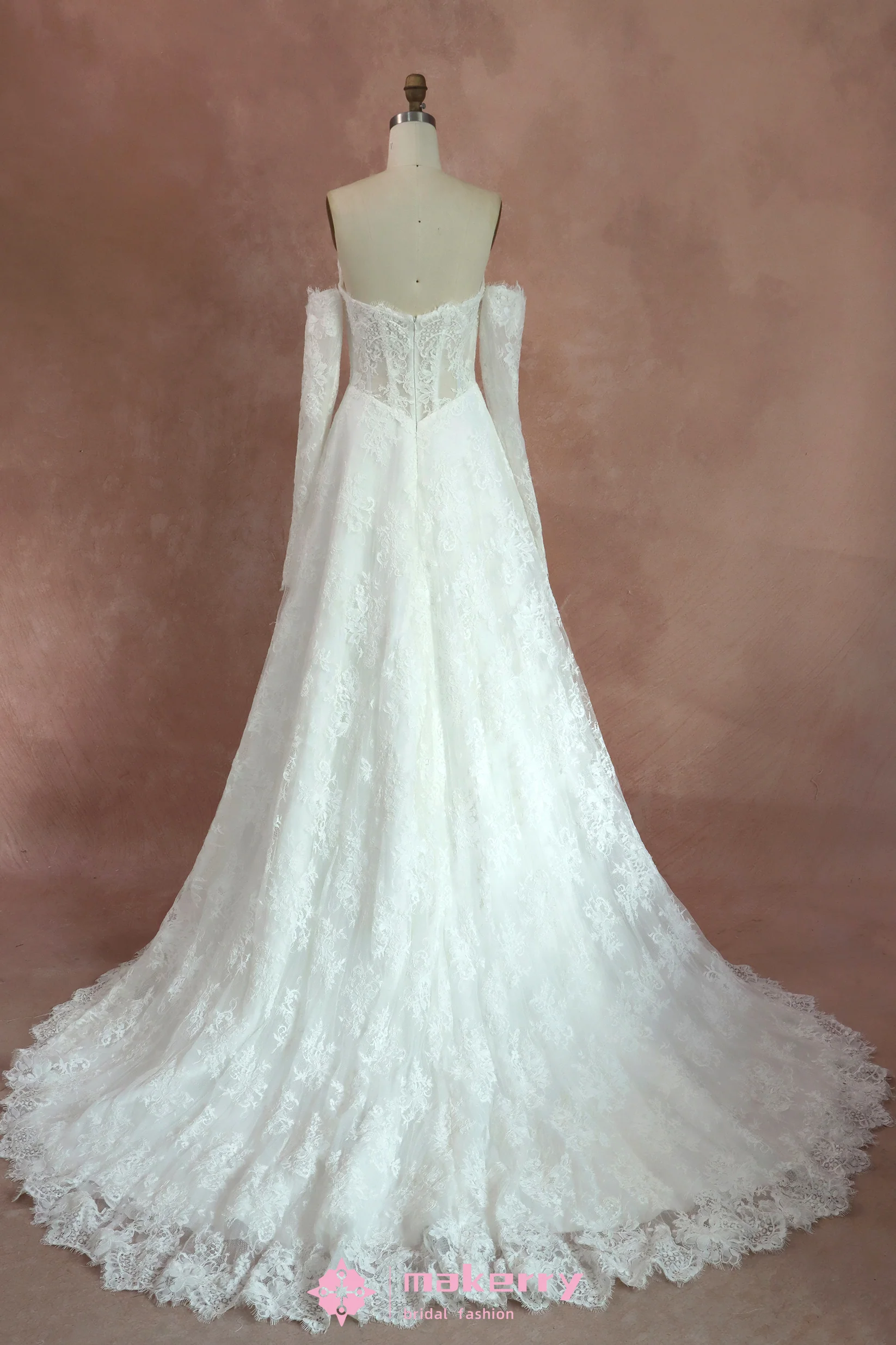 Romantic Vintage Lace Corset Wedding Dress with Off-Shoulder Sleeves