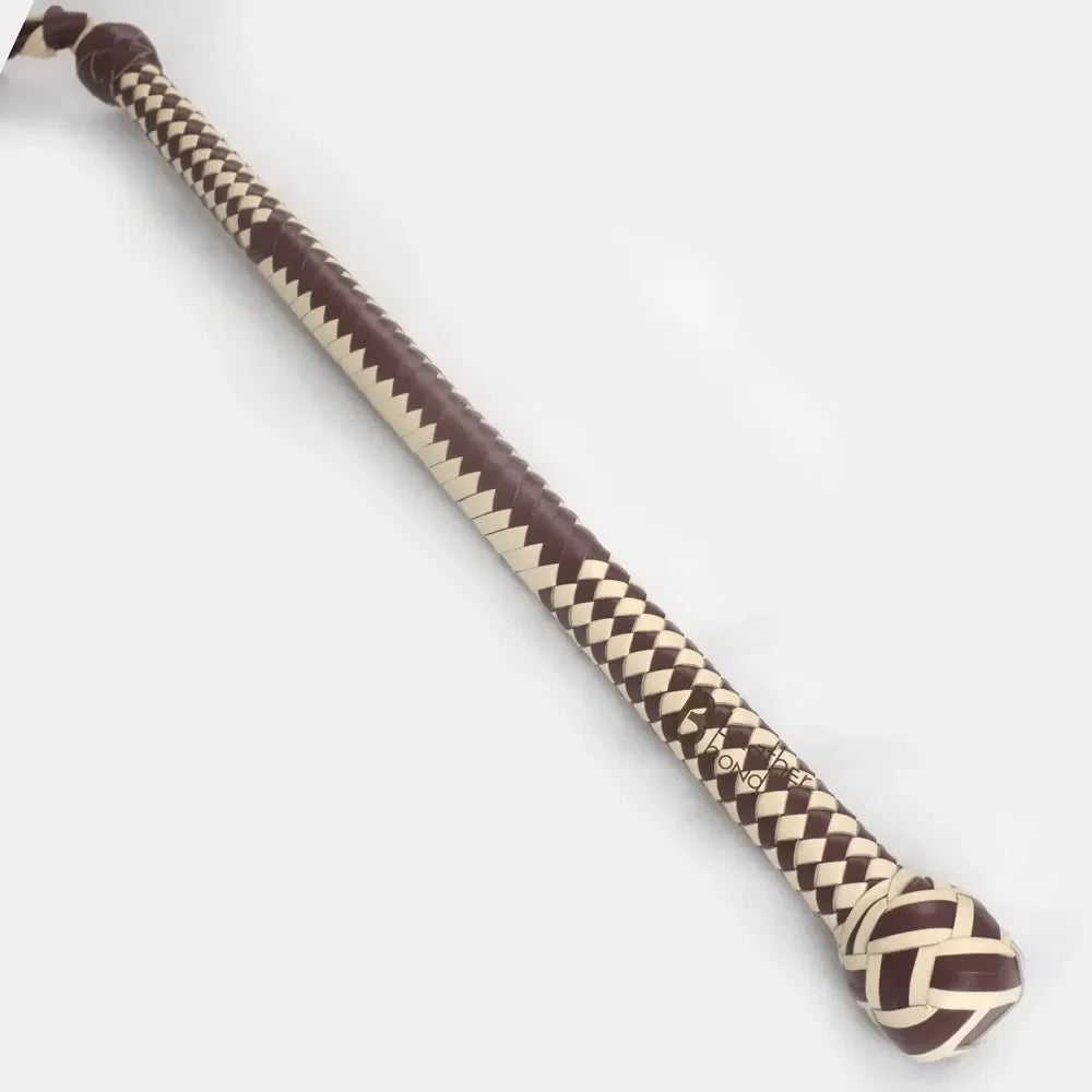 Kangaroo Hide Stockwhip for Sale | 4 to 12 Feet | 16 Plaits | Australian Stock Whip – Leather Bond