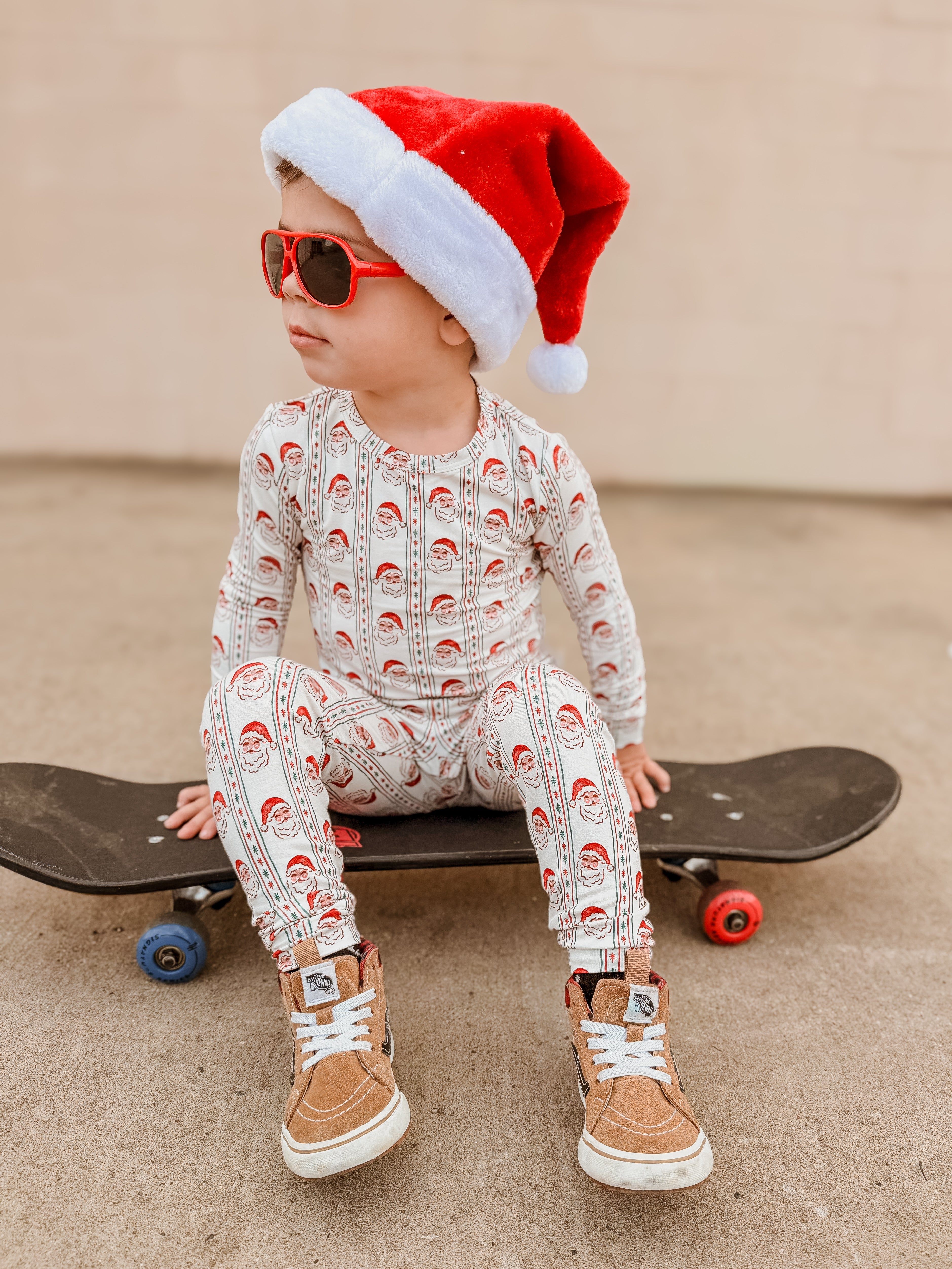 Vintage Santa Bamboo Christmas Pajamas - 2pc Set