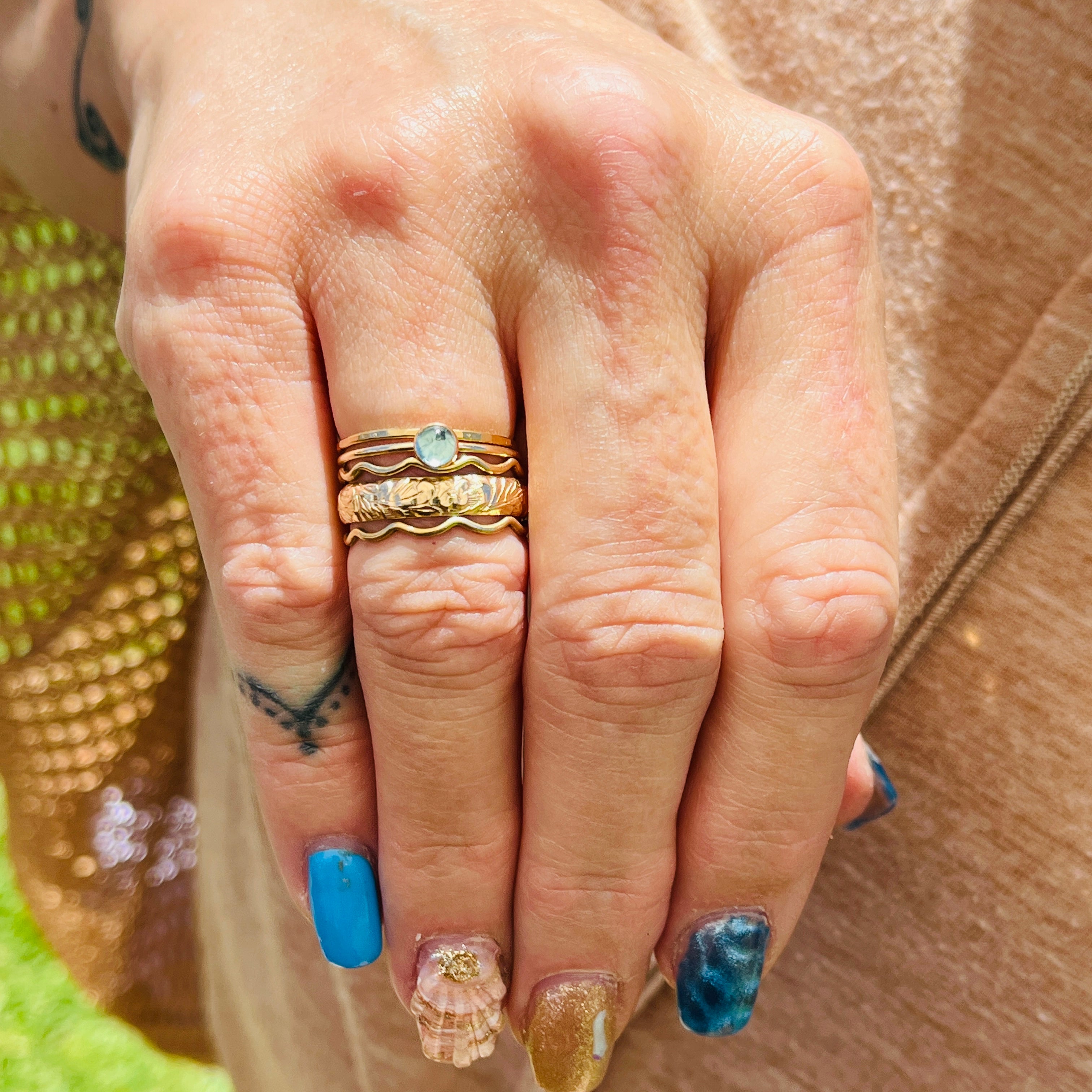 WAVE STACKING RING