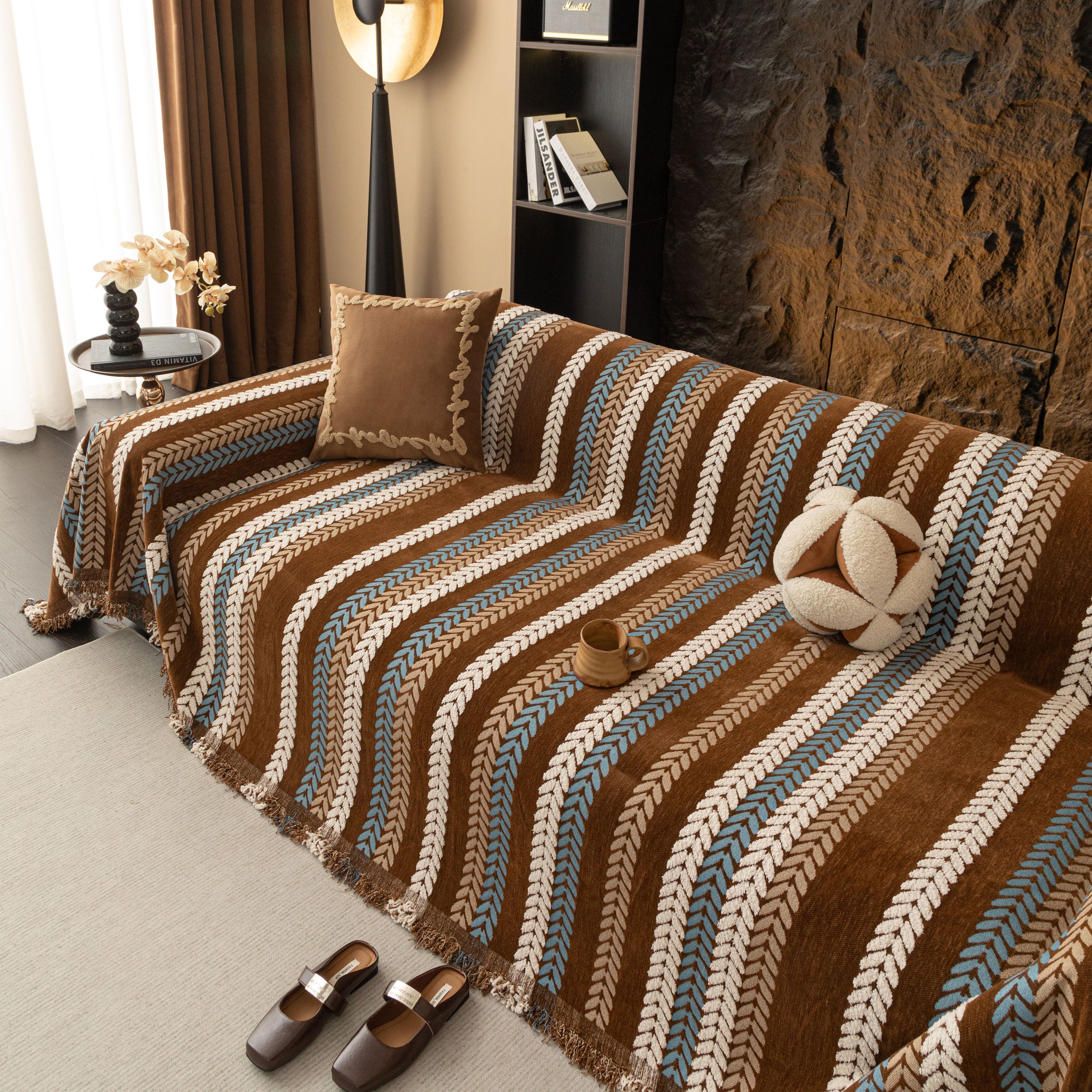 Cozy Decorative Throw Blanket for Couches, Boho Plush Woven Sofa Cover with Stripes